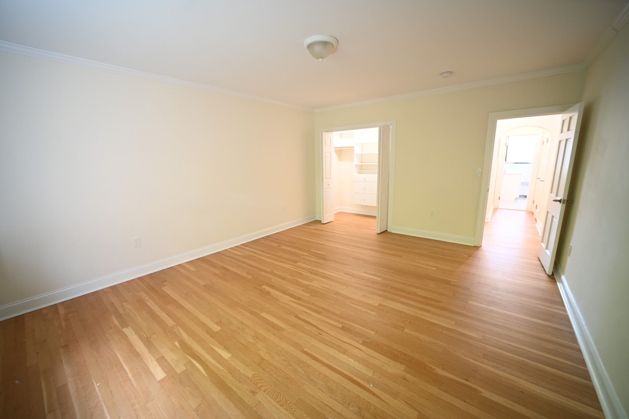 108 Sewall Ave, Coolidge Corner