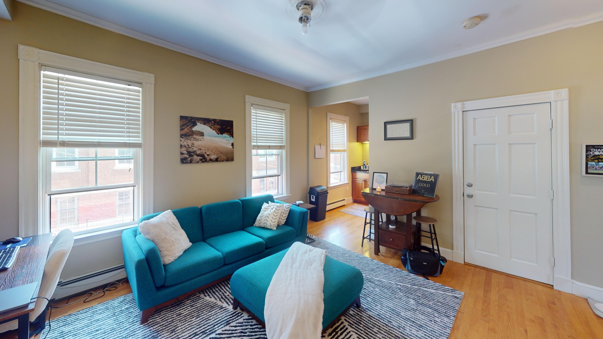 34 F St, South Boston