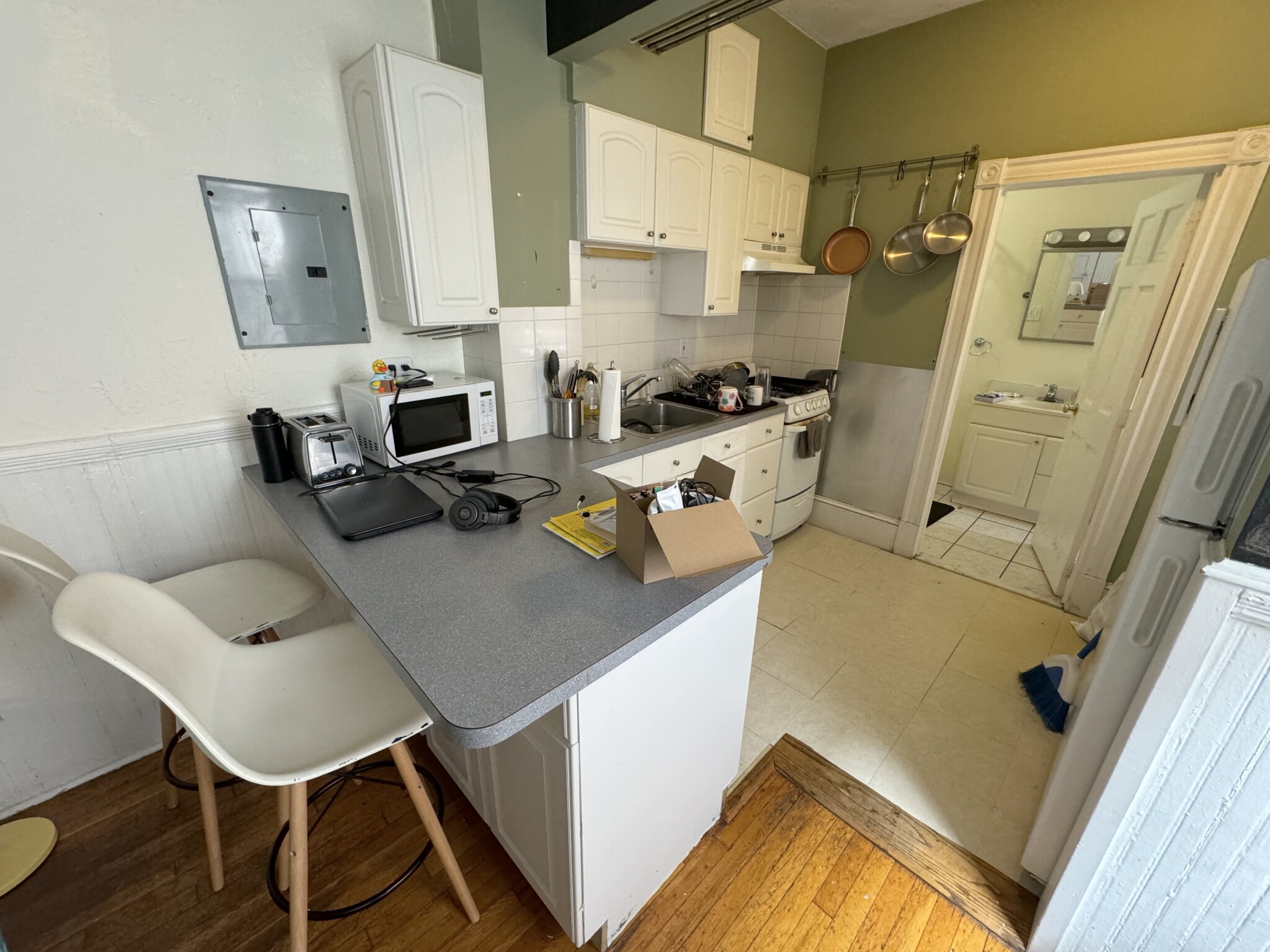 34 Anderson, Beacon Hill