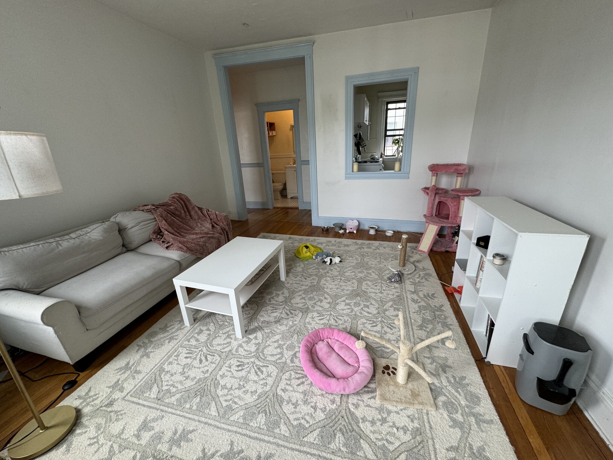 1560 Commonwealth Ave, Brighton