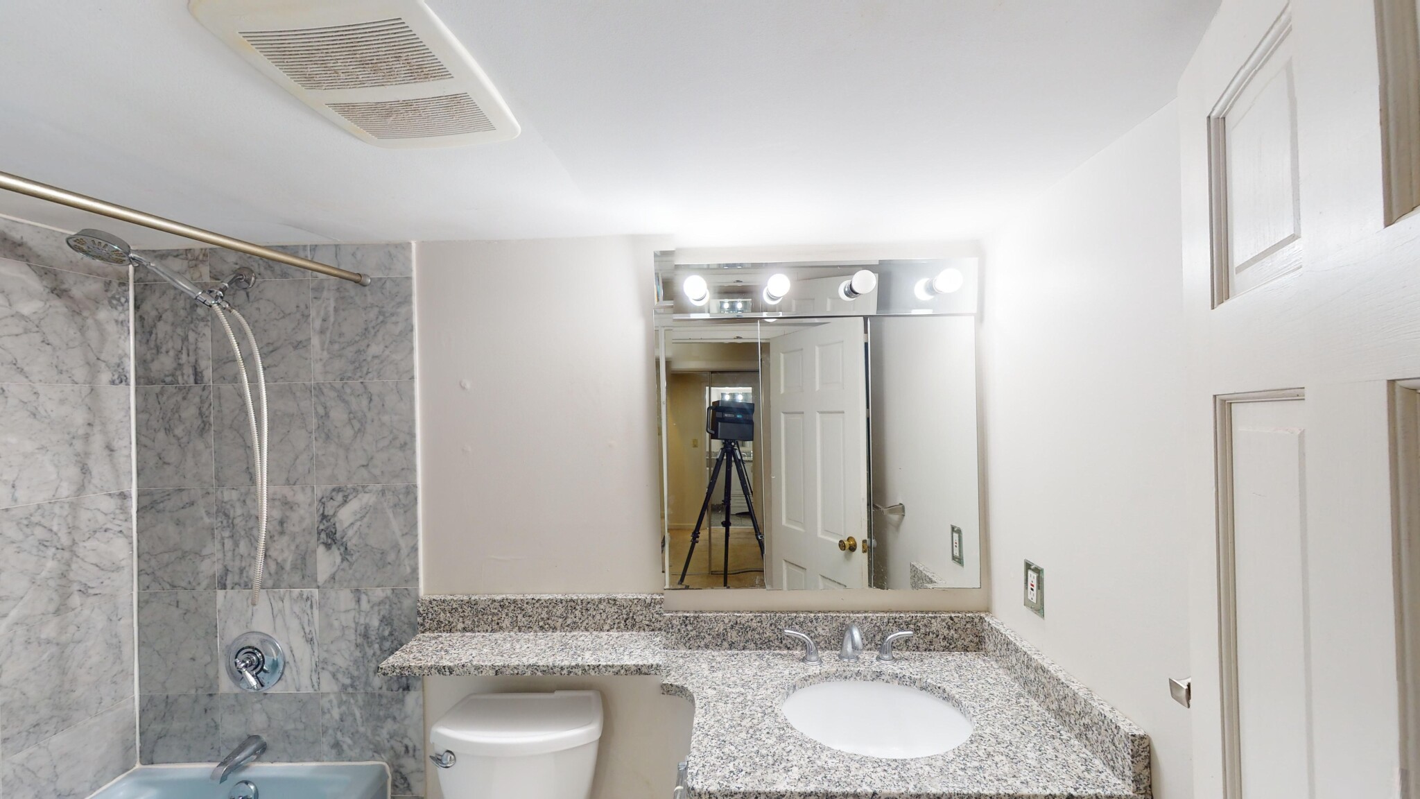 125 Pleasant St, North Brookline