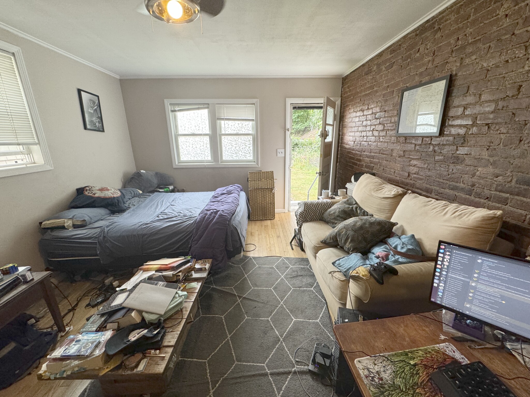 30 Academy Hill Rd, Brighton