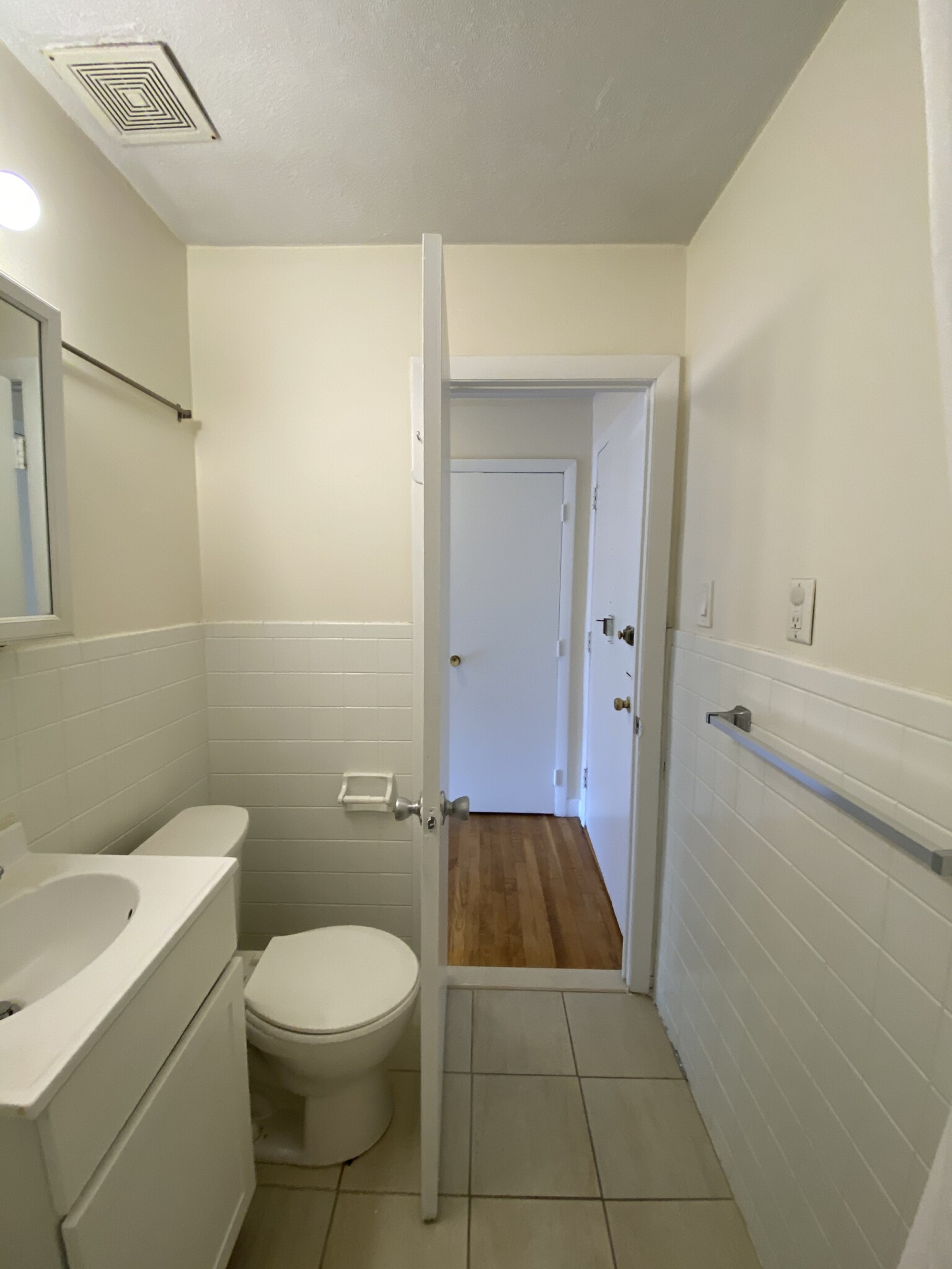 84 Gardner St, Allston