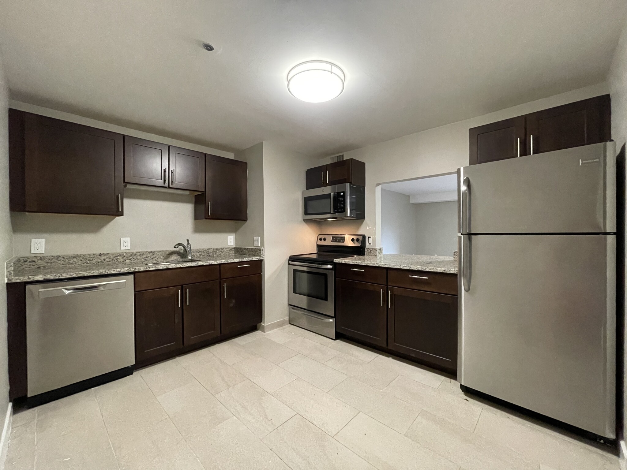 1111 Beacon St, Longwood