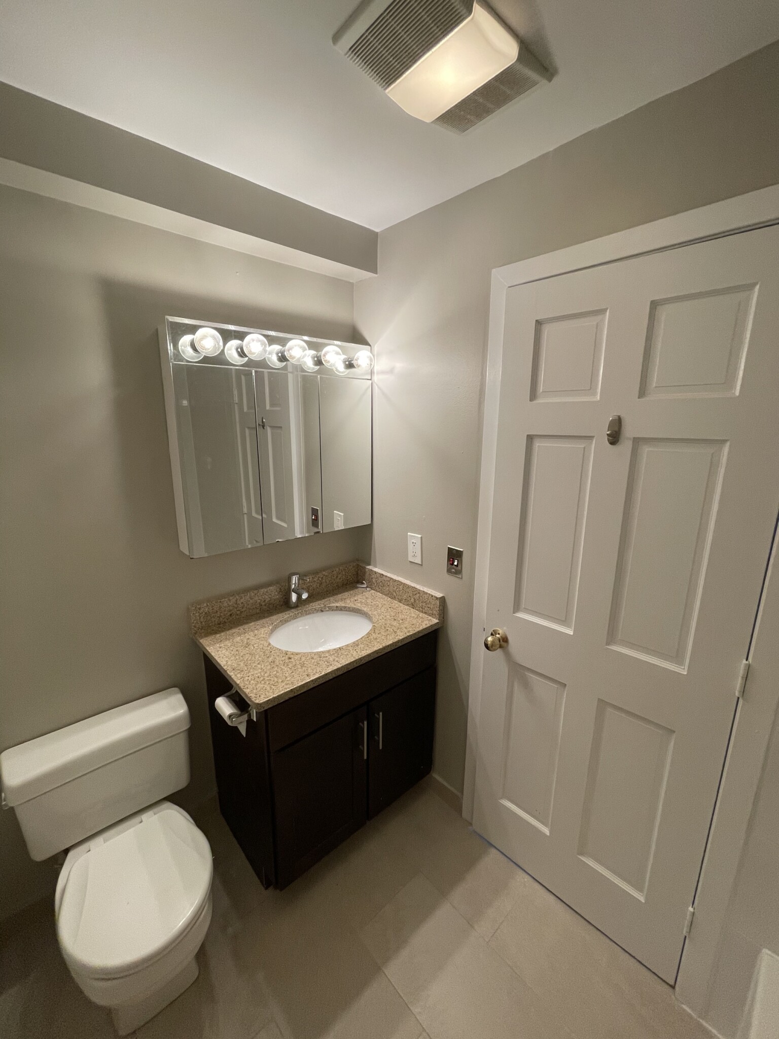 1111 Beacon St, Longwood