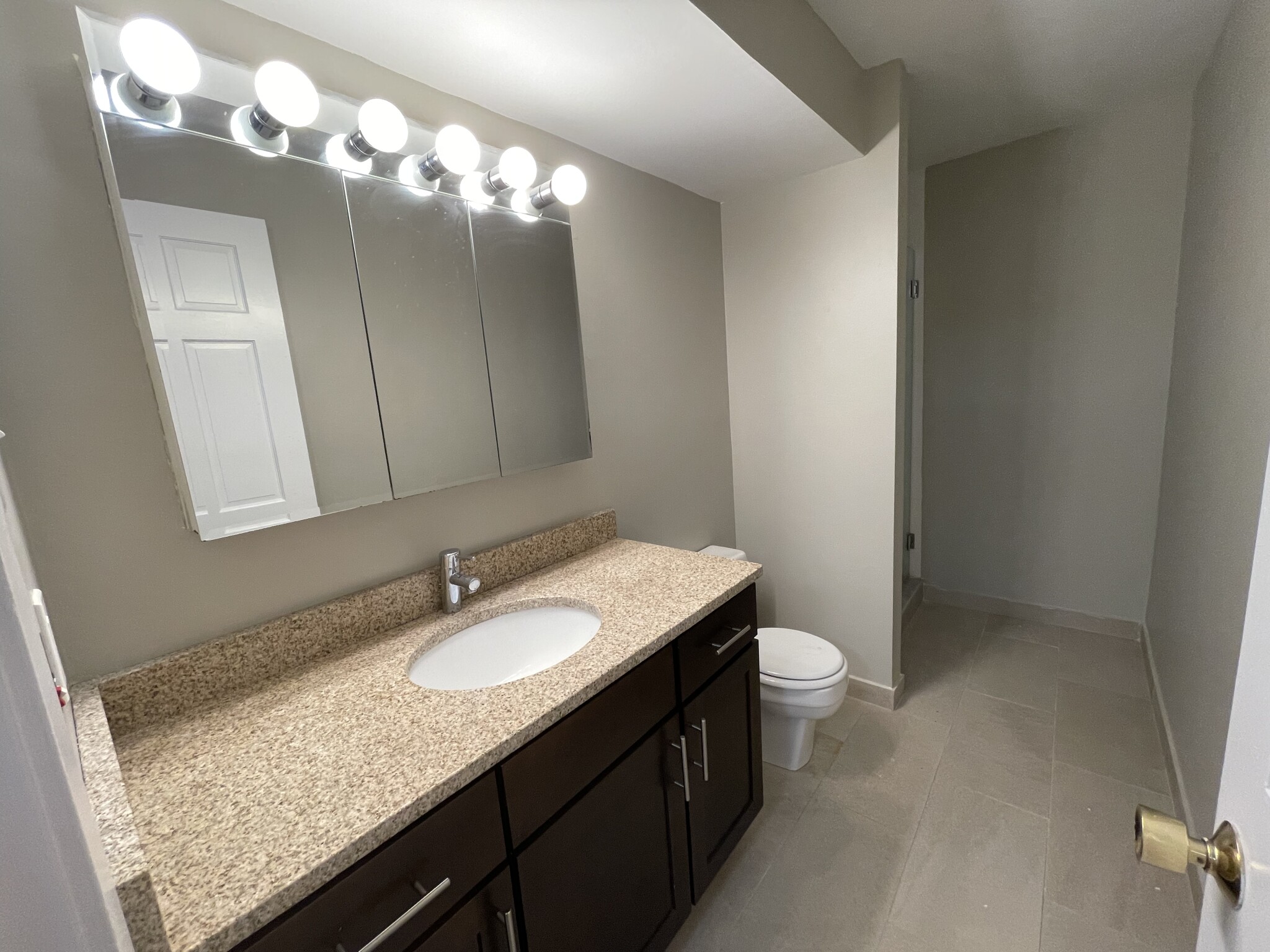 1111 Beacon St, Longwood