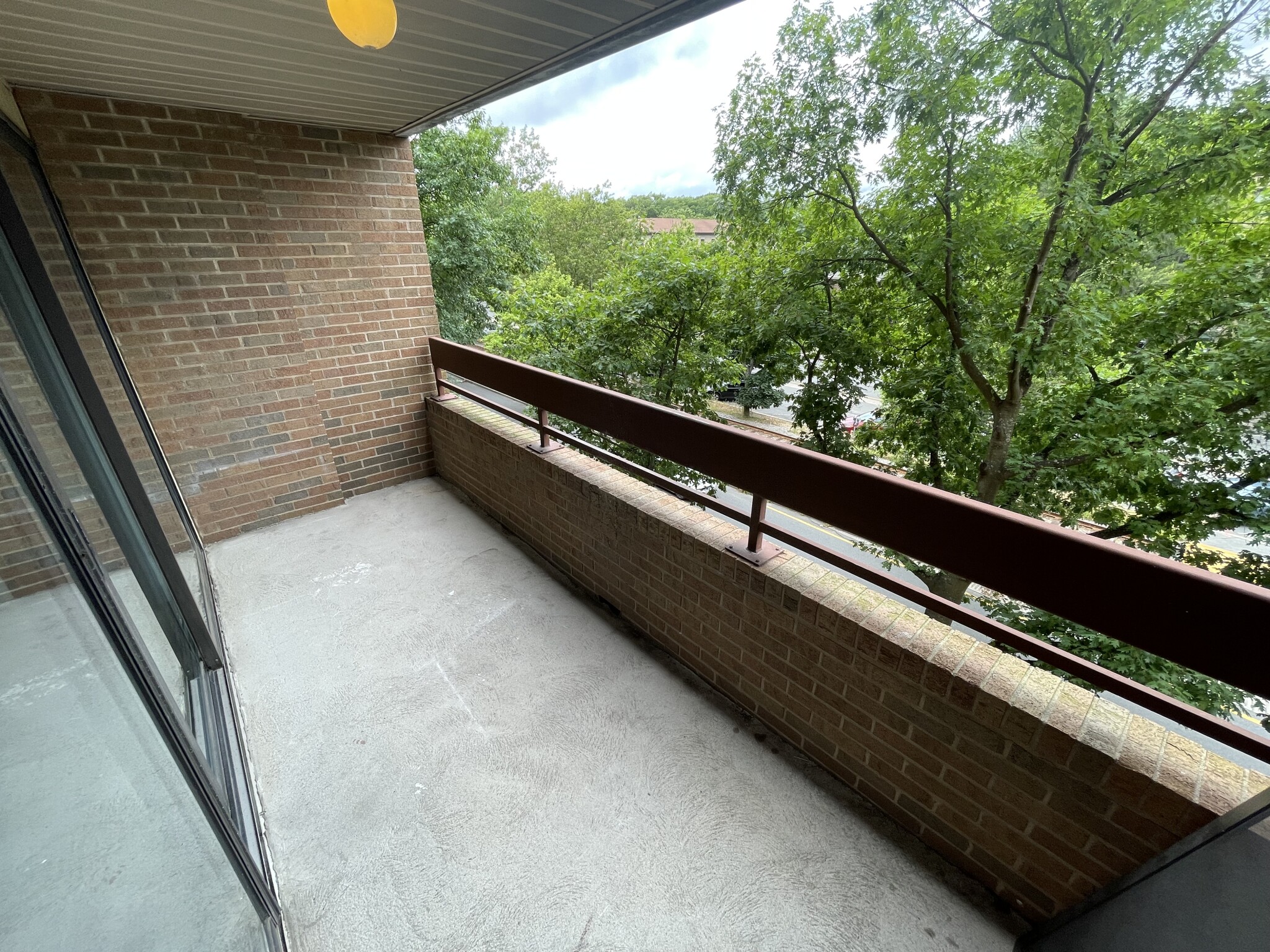 1111 Beacon St, Coolidge Corner