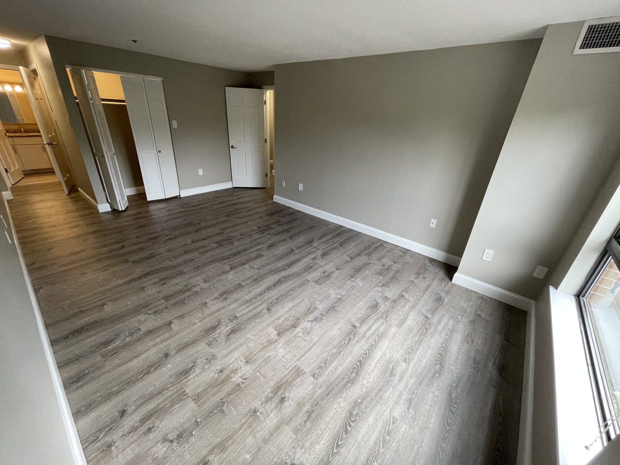 1111 Beacon St, Coolidge Corner