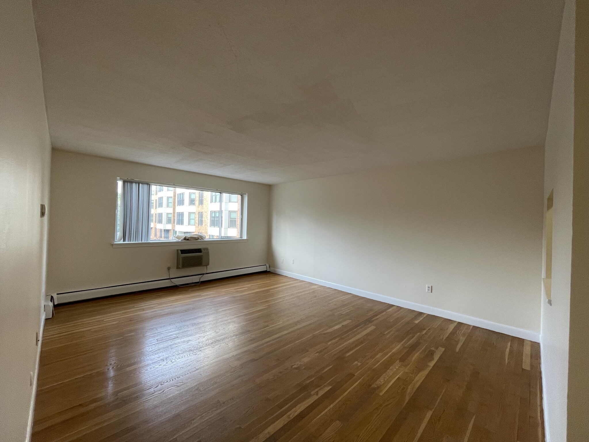 90 Gardner St, Allston