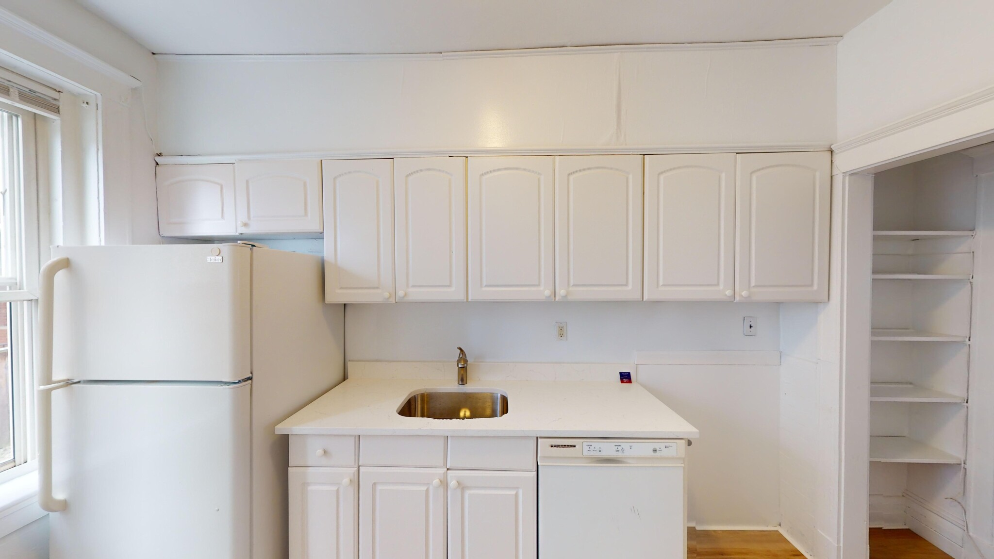 42 Longwood Ave, Coolidge Corner