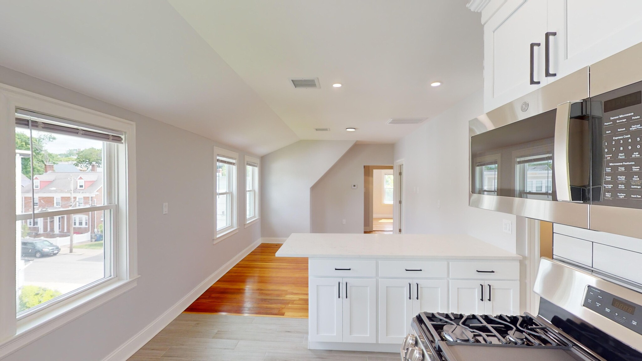 31 Averton St, Roslindale