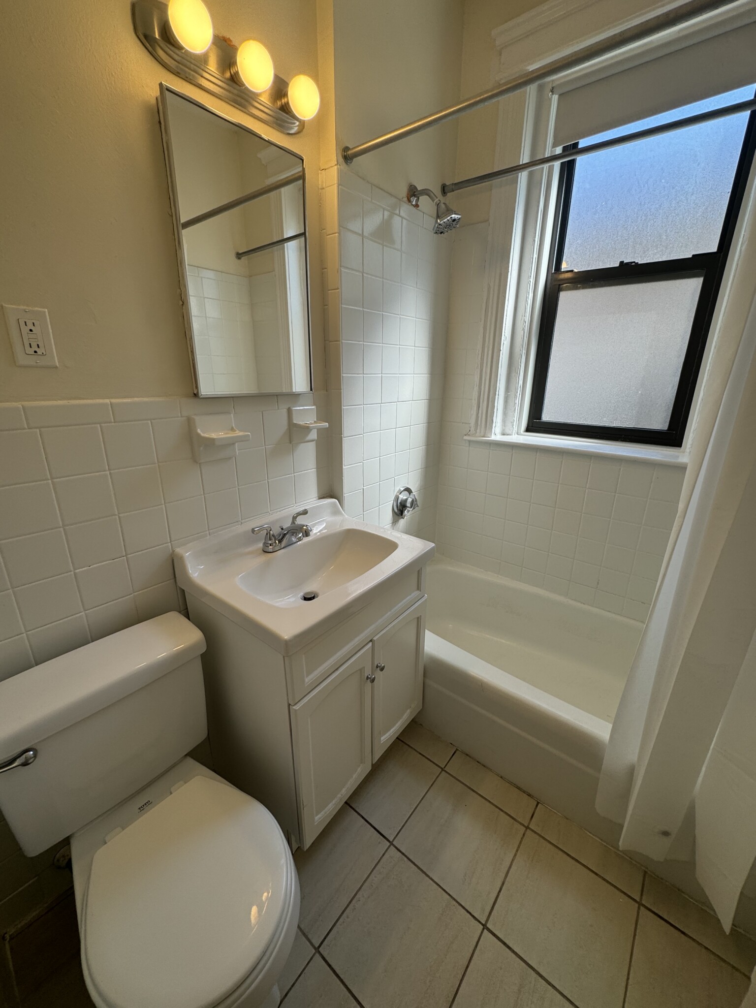 1152 Commonwealth Ave, Allston