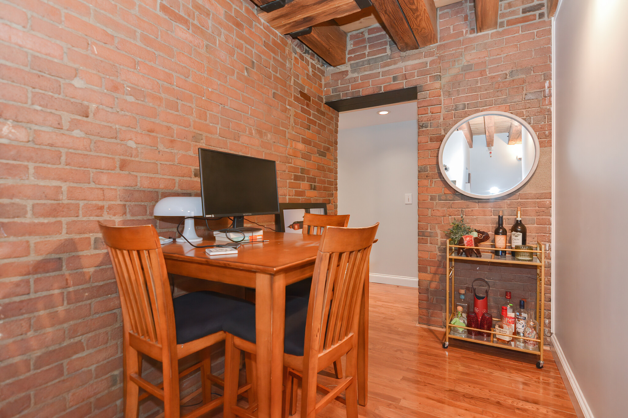 99 Fulton St, North End