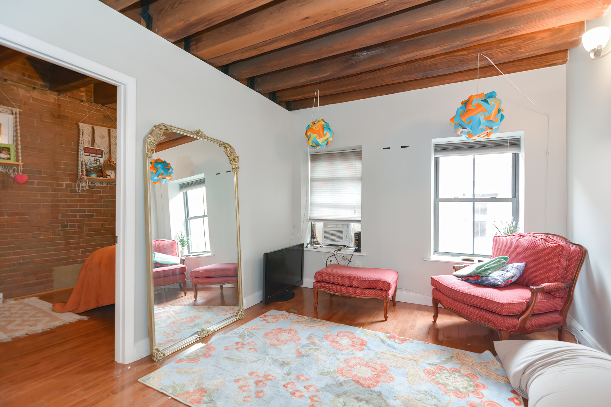 99 Fulton St, North End