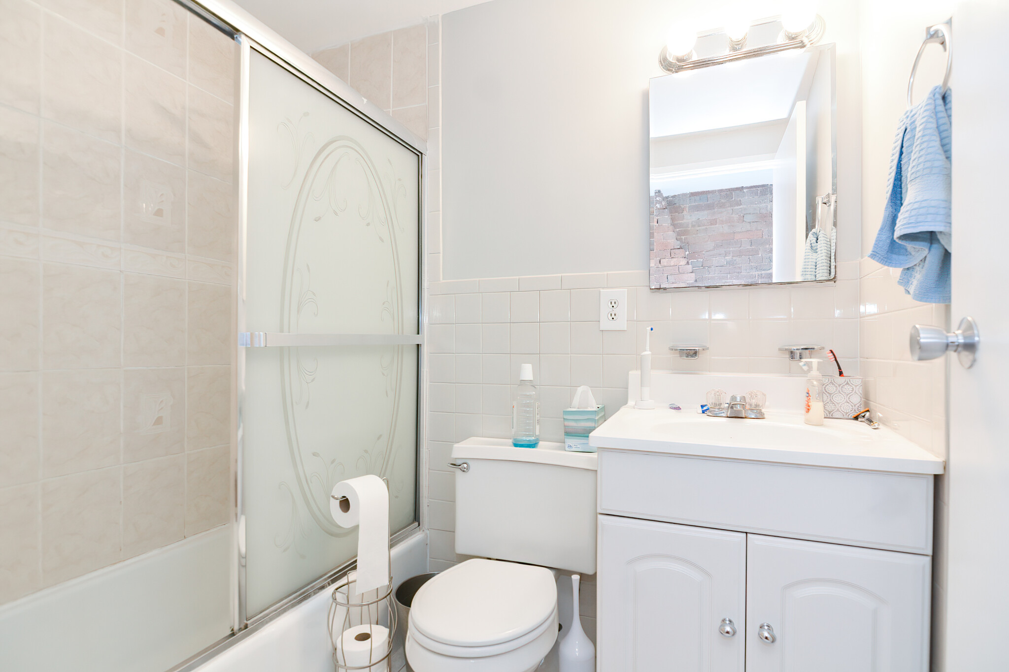 99 Fulton St, North End