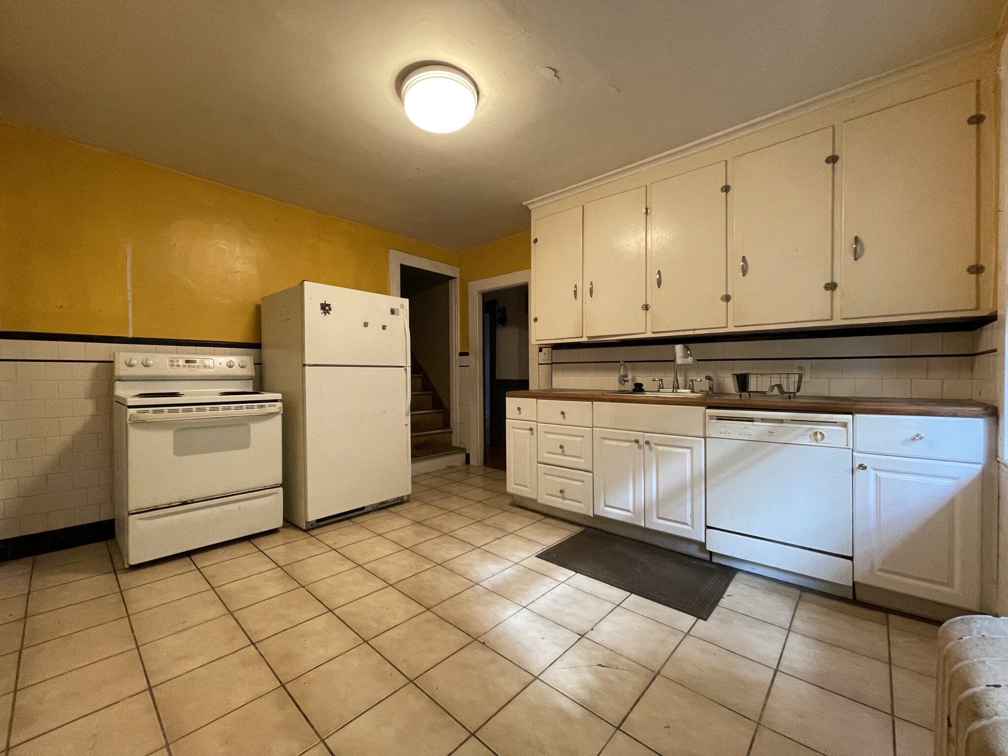 94 Winchester St, North Brookline