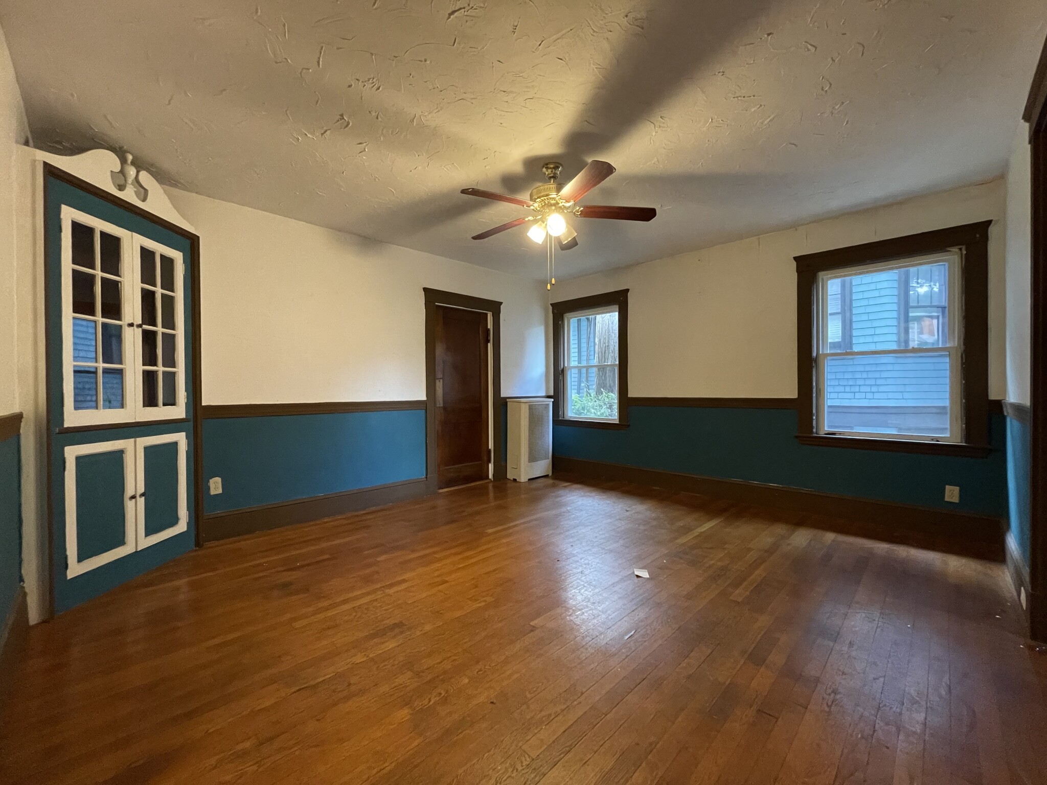 94 Winchester St, North Brookline