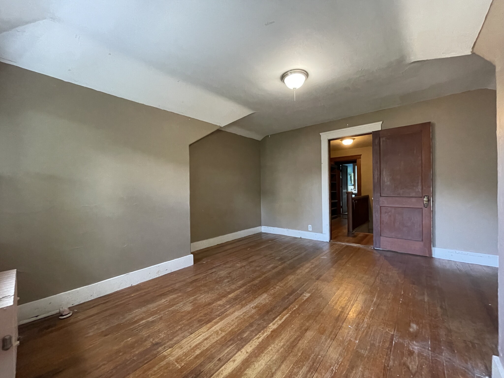 94 Winchester St, North Brookline