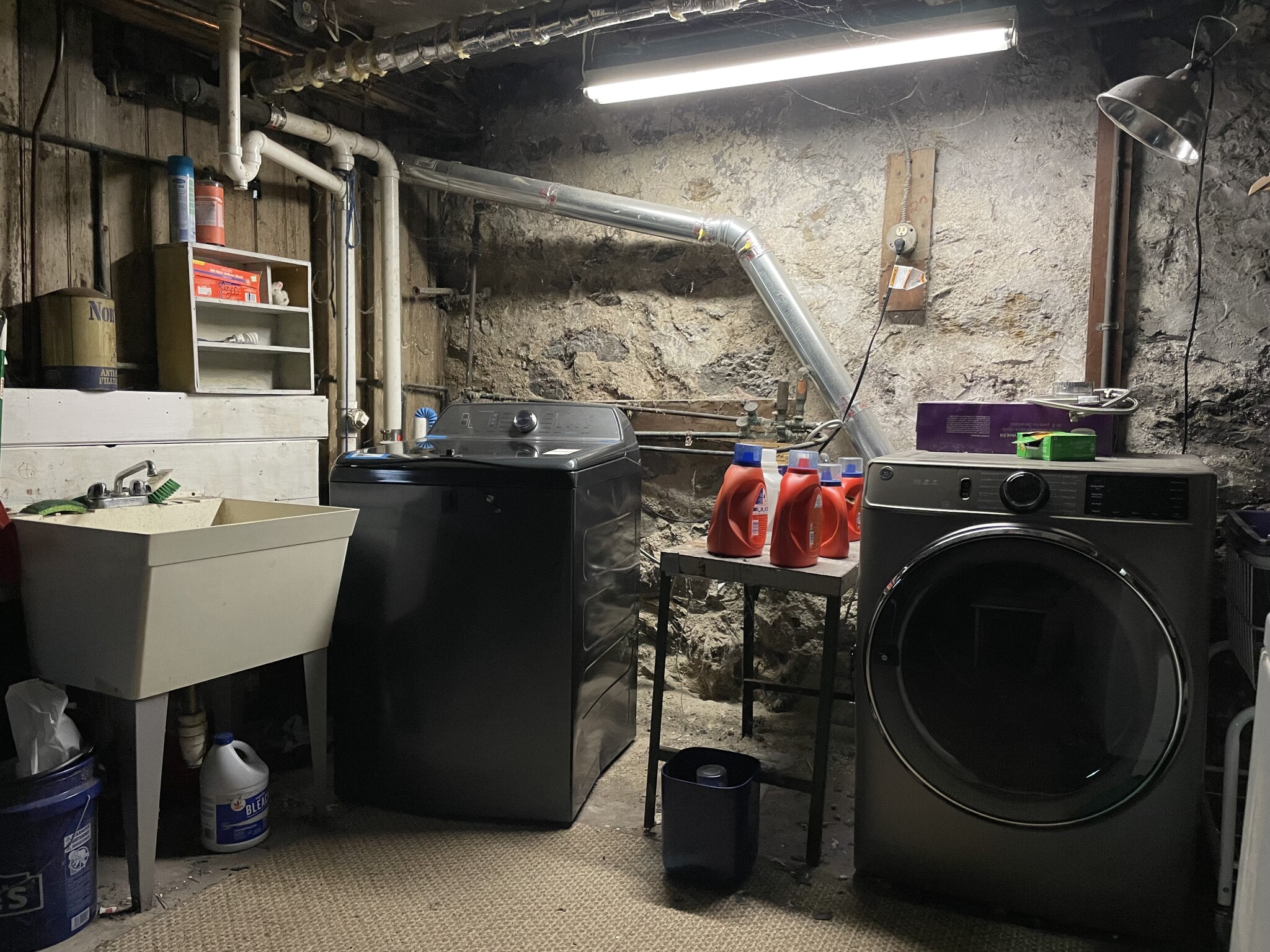 94 Winchester St, North Brookline