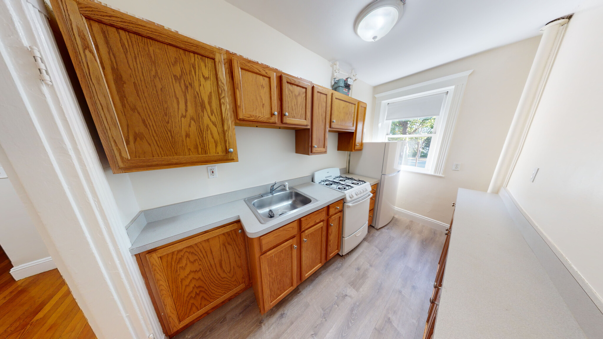 1940 Commonwealth Ave, Brighton