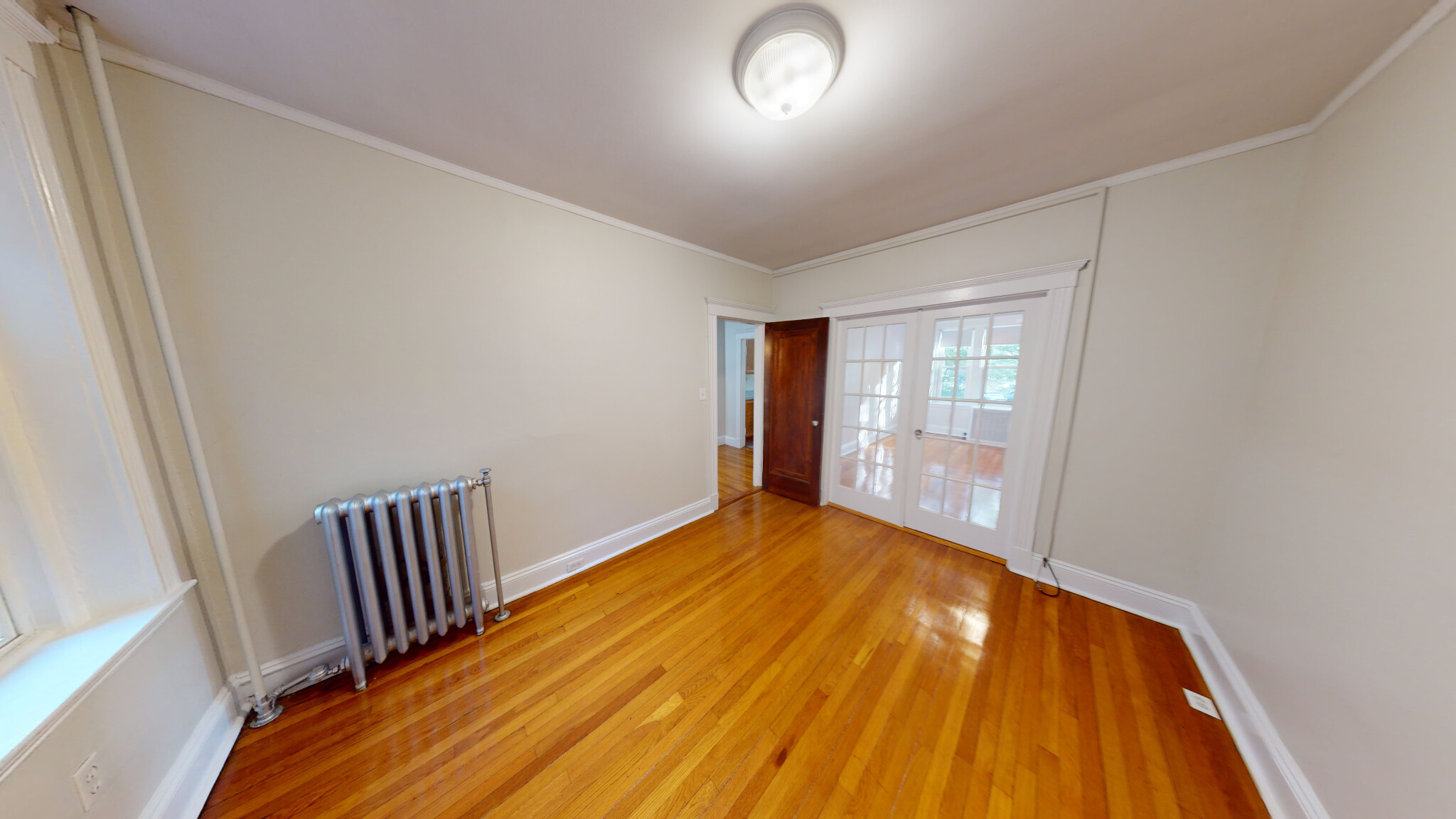 1940 Commonwealth Ave, Brighton