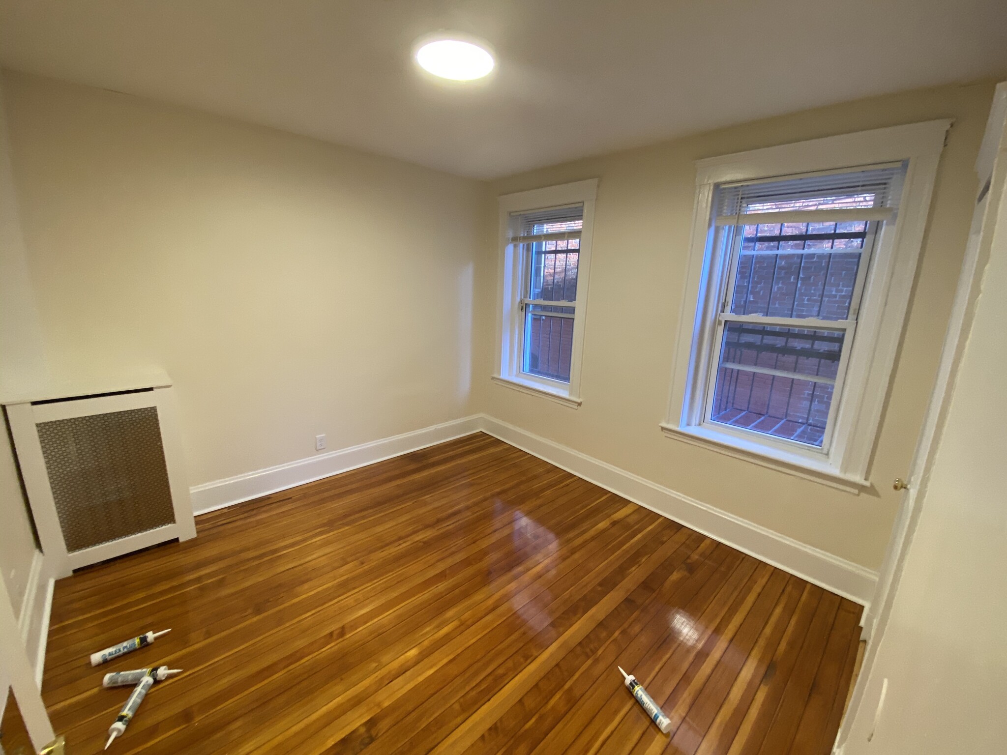6 Barrows St, Allston