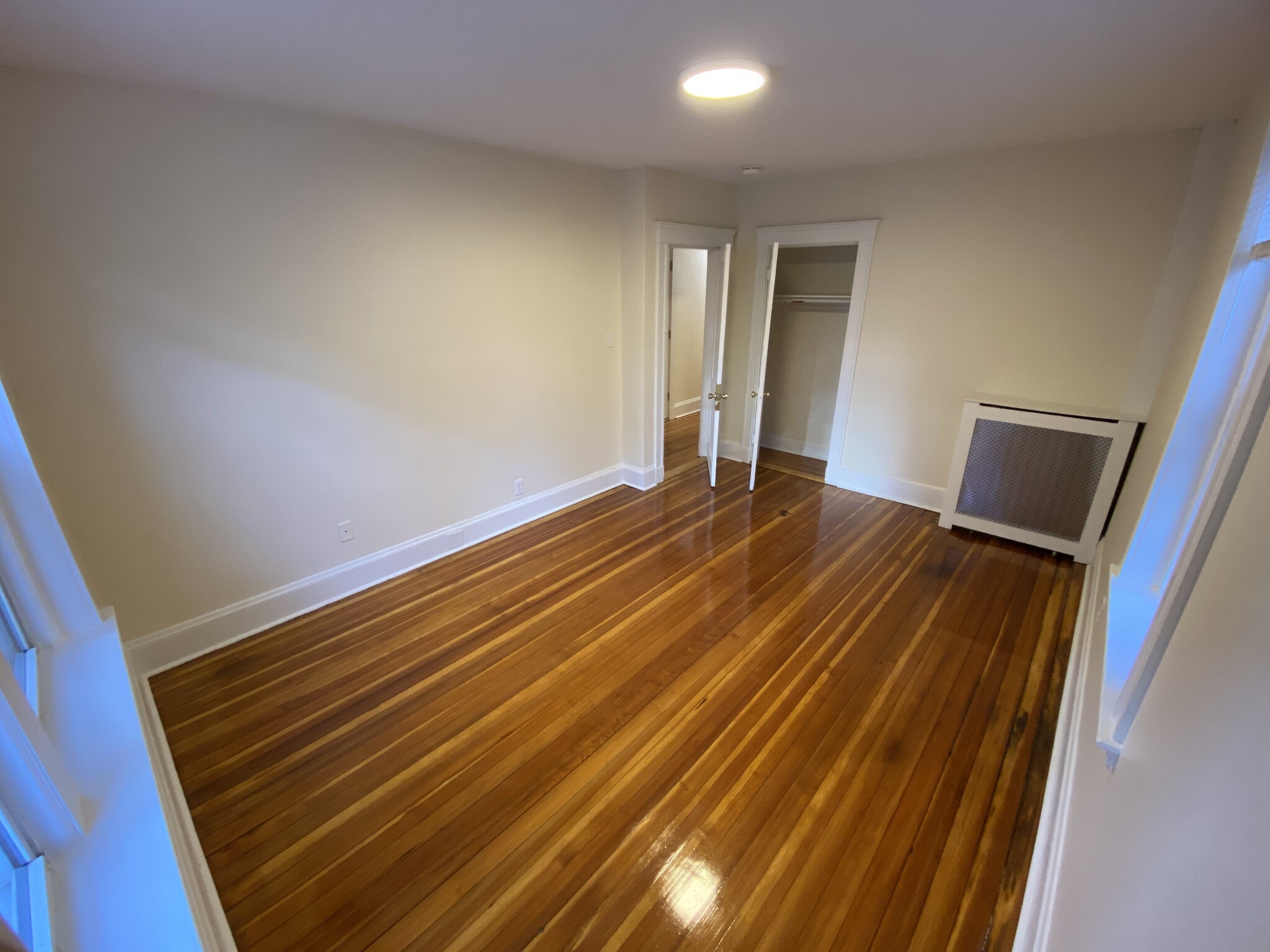 6 Barrows St, Allston