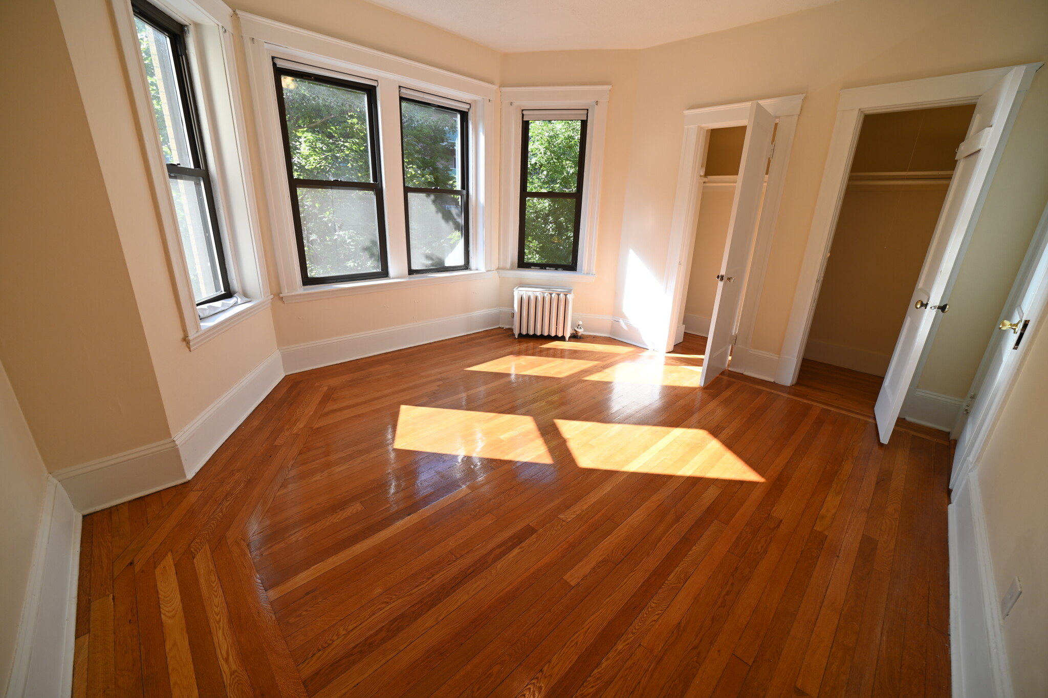 281 Saint Paul St, Coolidge Corner