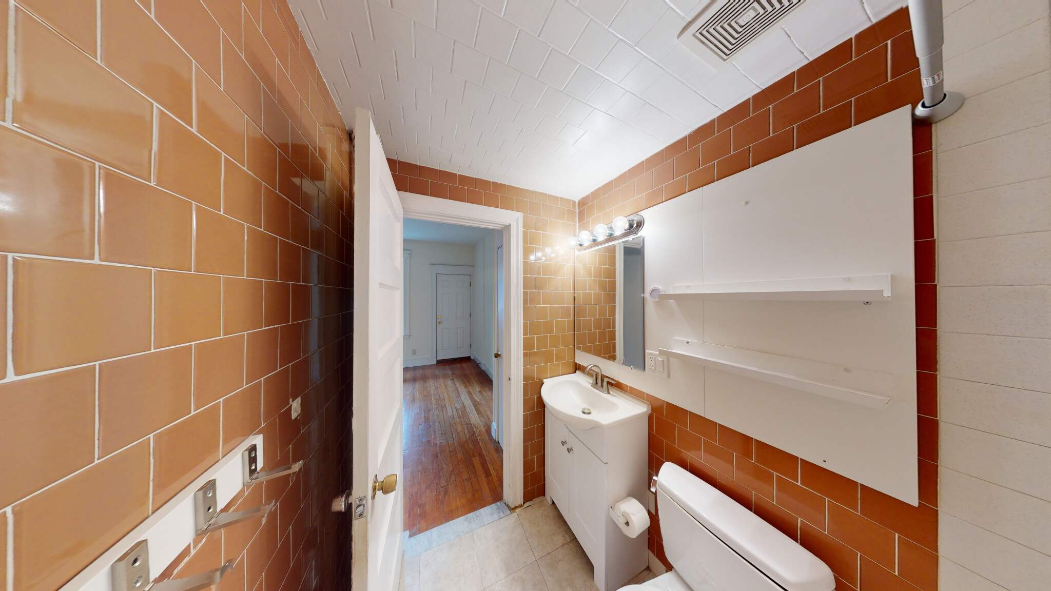 40 Winchester St, Coolidge Corner