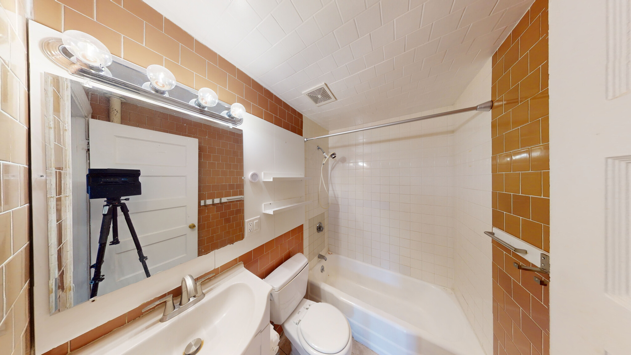 40 Winchester St, Coolidge Corner