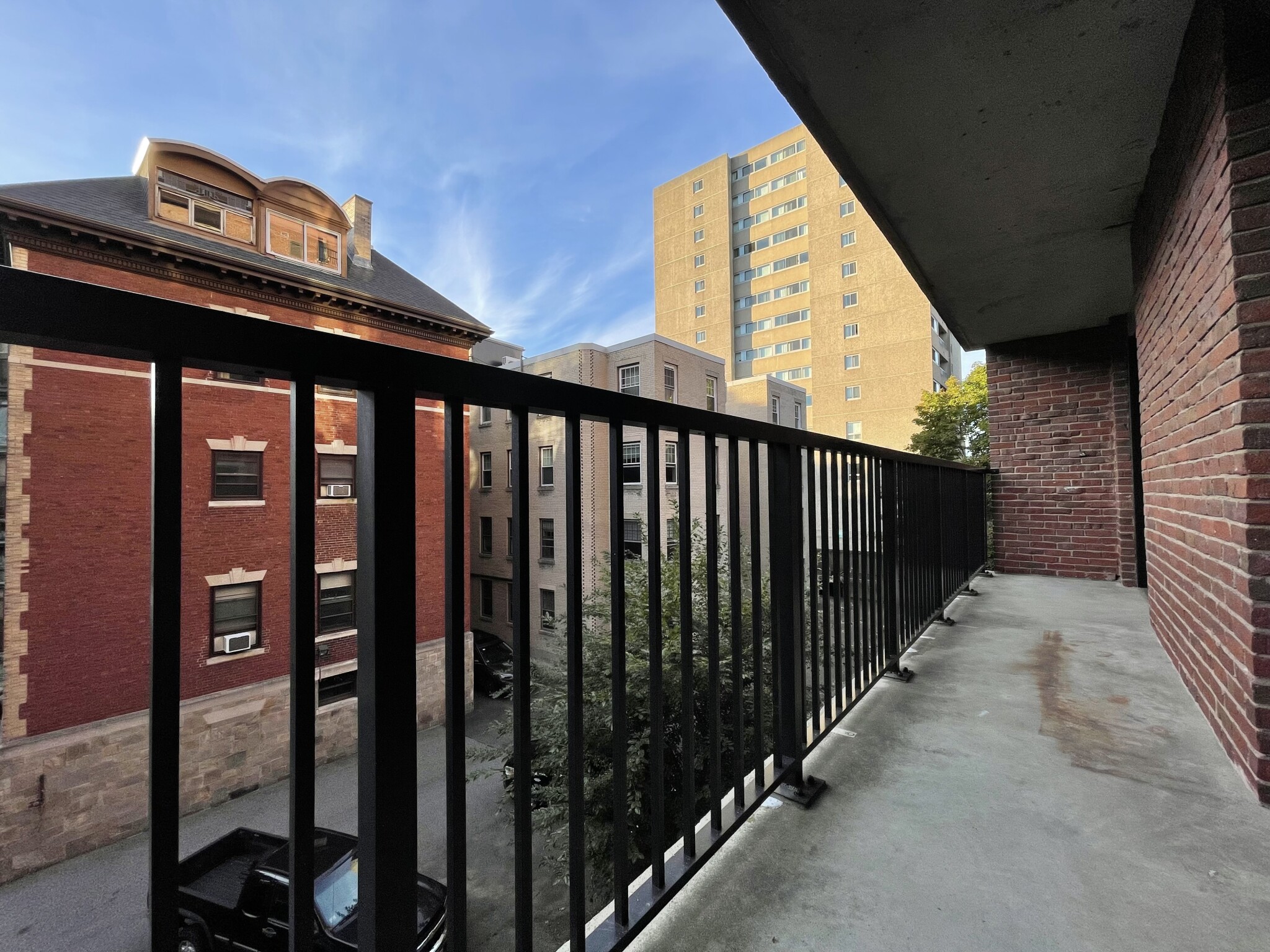 49 Marion St, Coolidge Corner