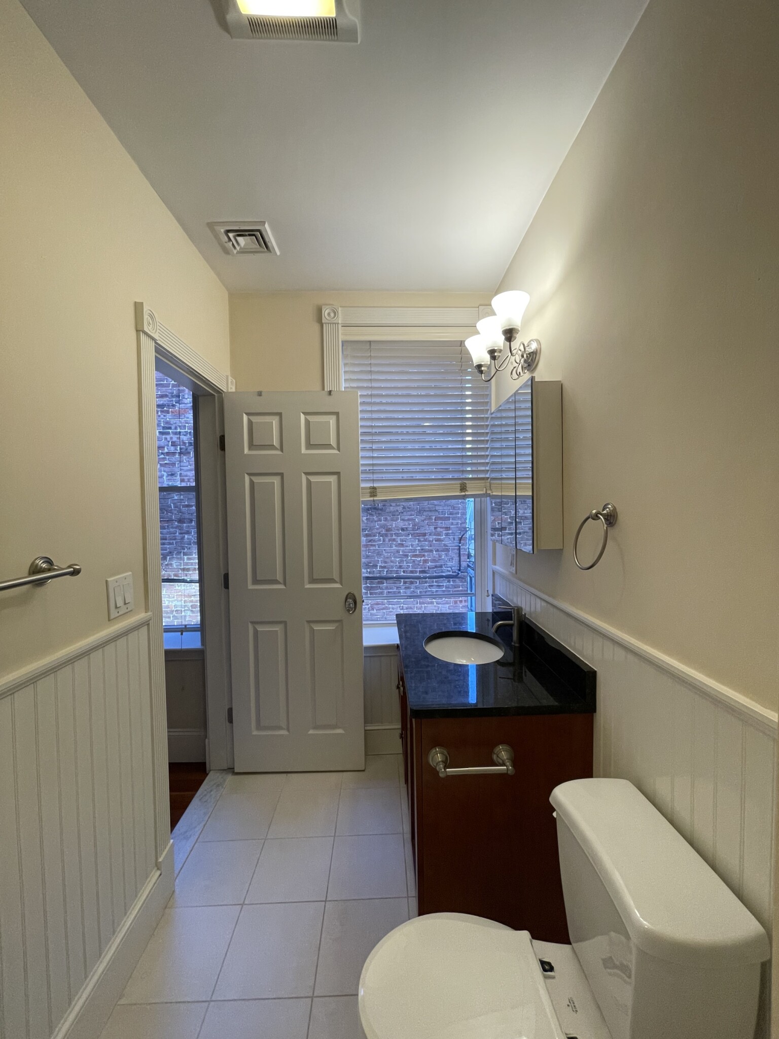 16 Temple St, Beacon Hill