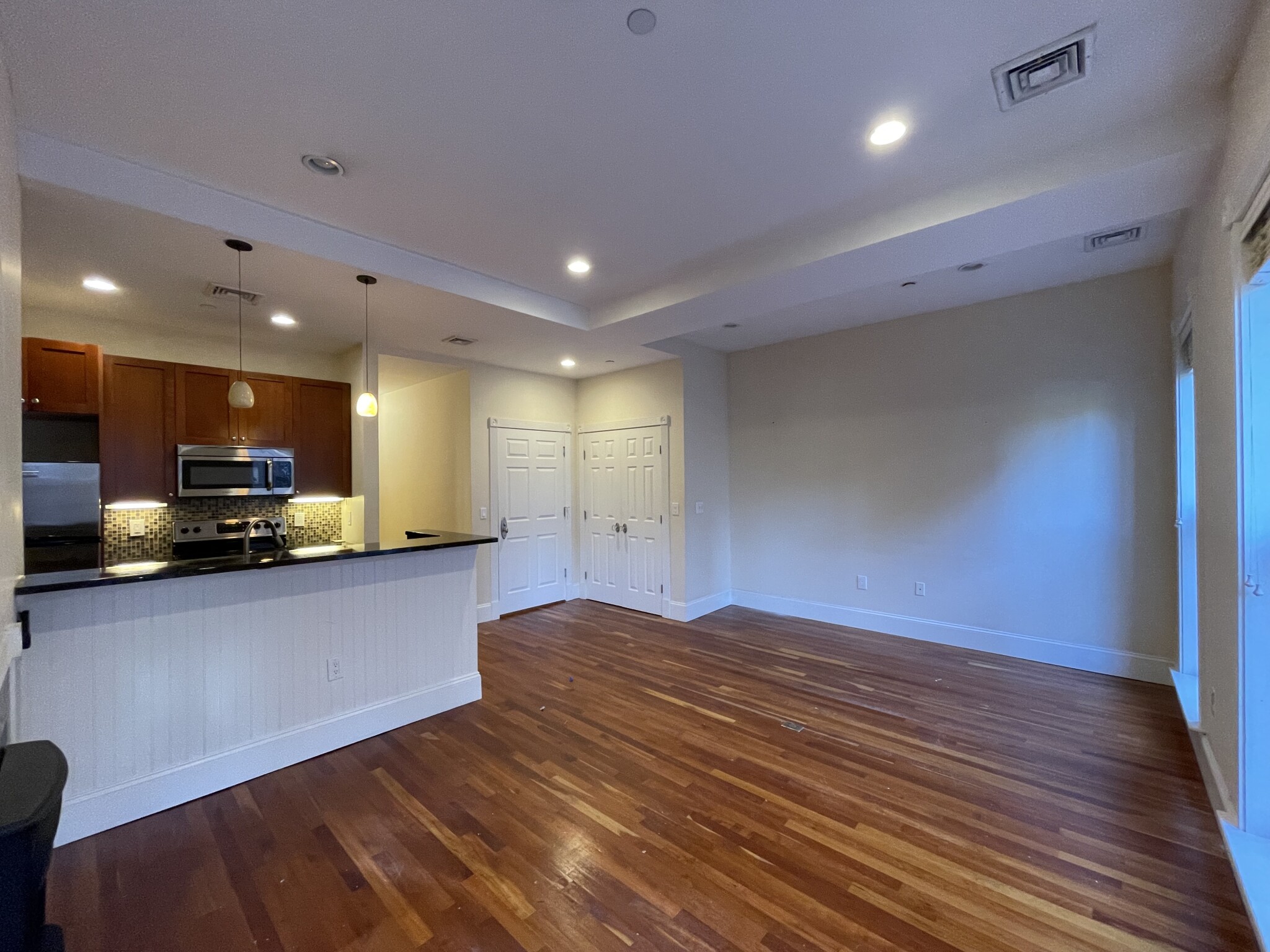 16 Temple St, Beacon Hill