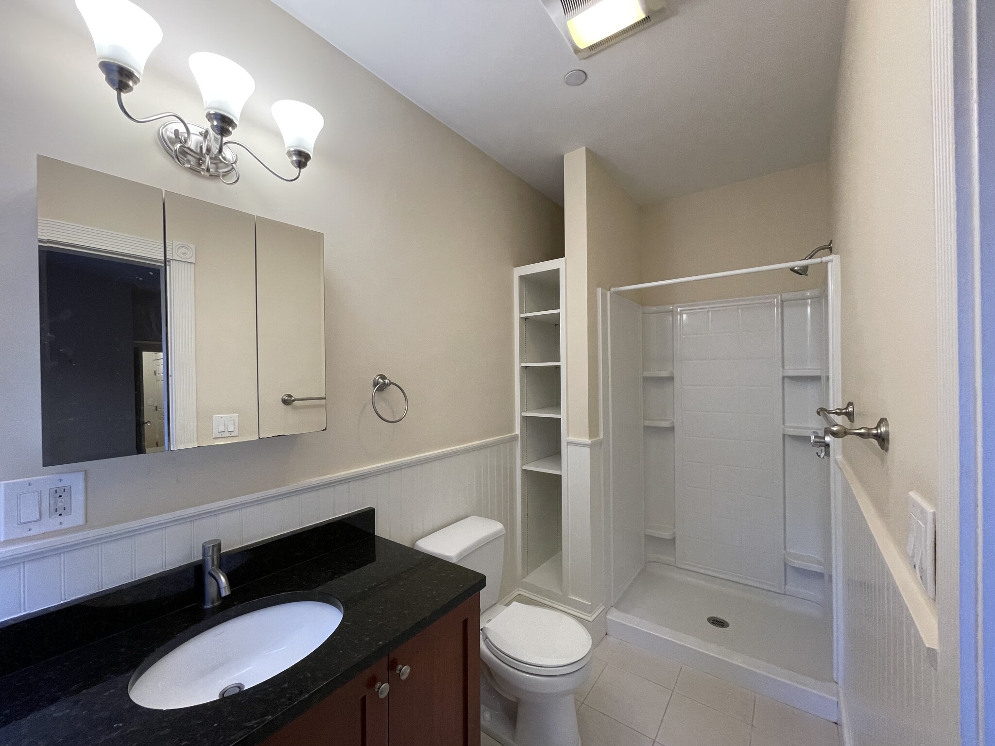 16 Temple St, Beacon Hill