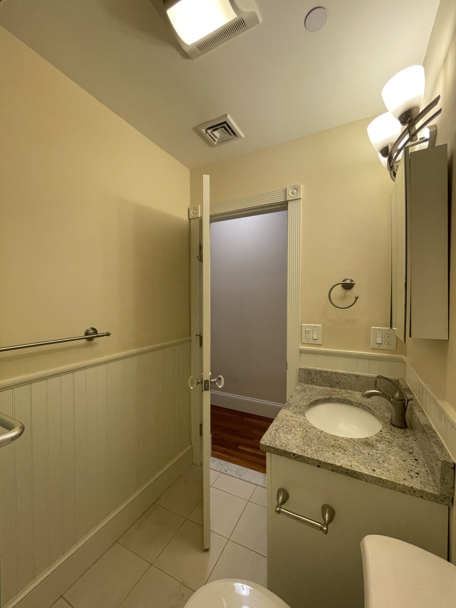 16 Temple St, Beacon Hill