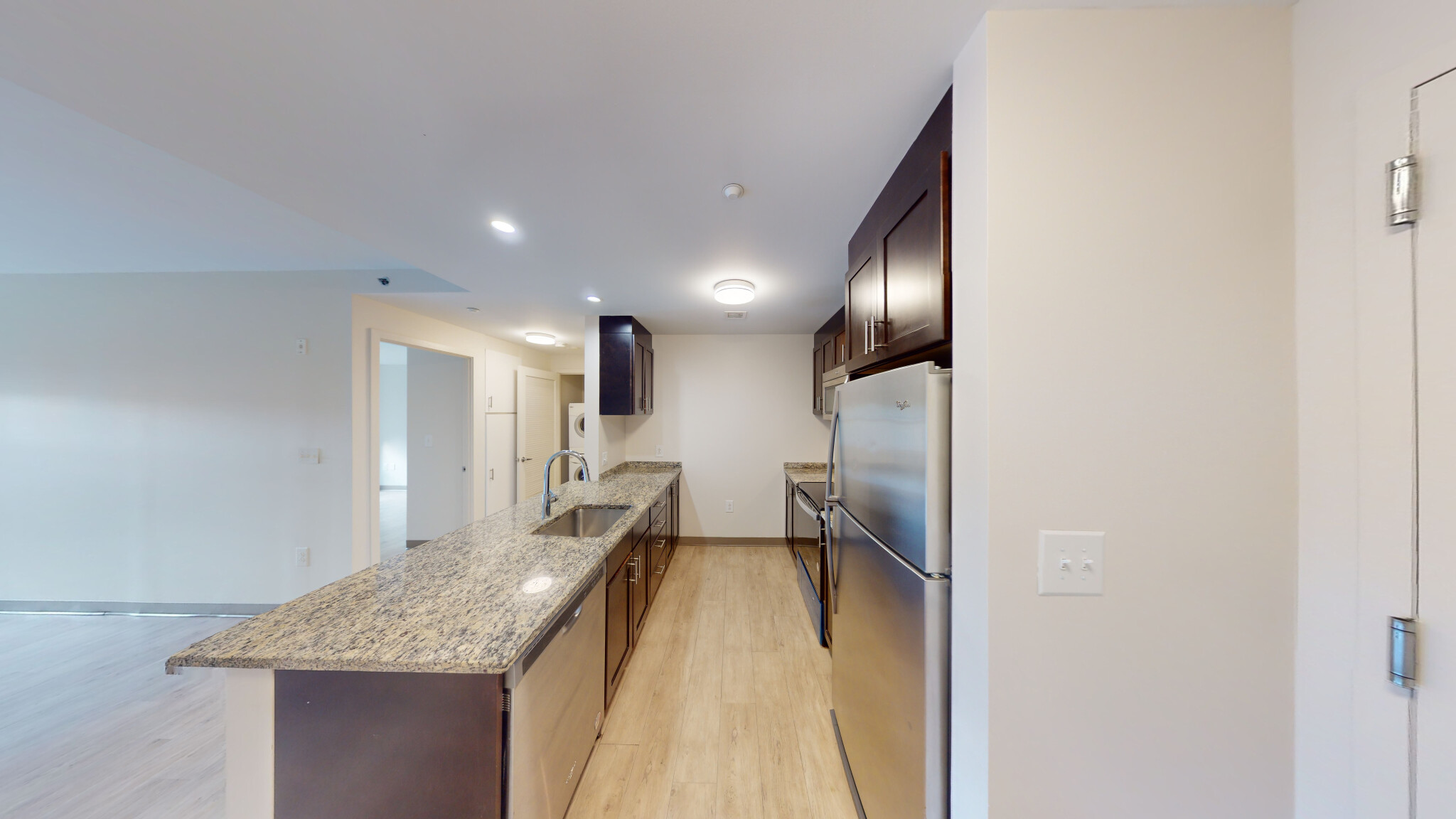 225 Centre St., Boston, MA - 2,700 USD/ month