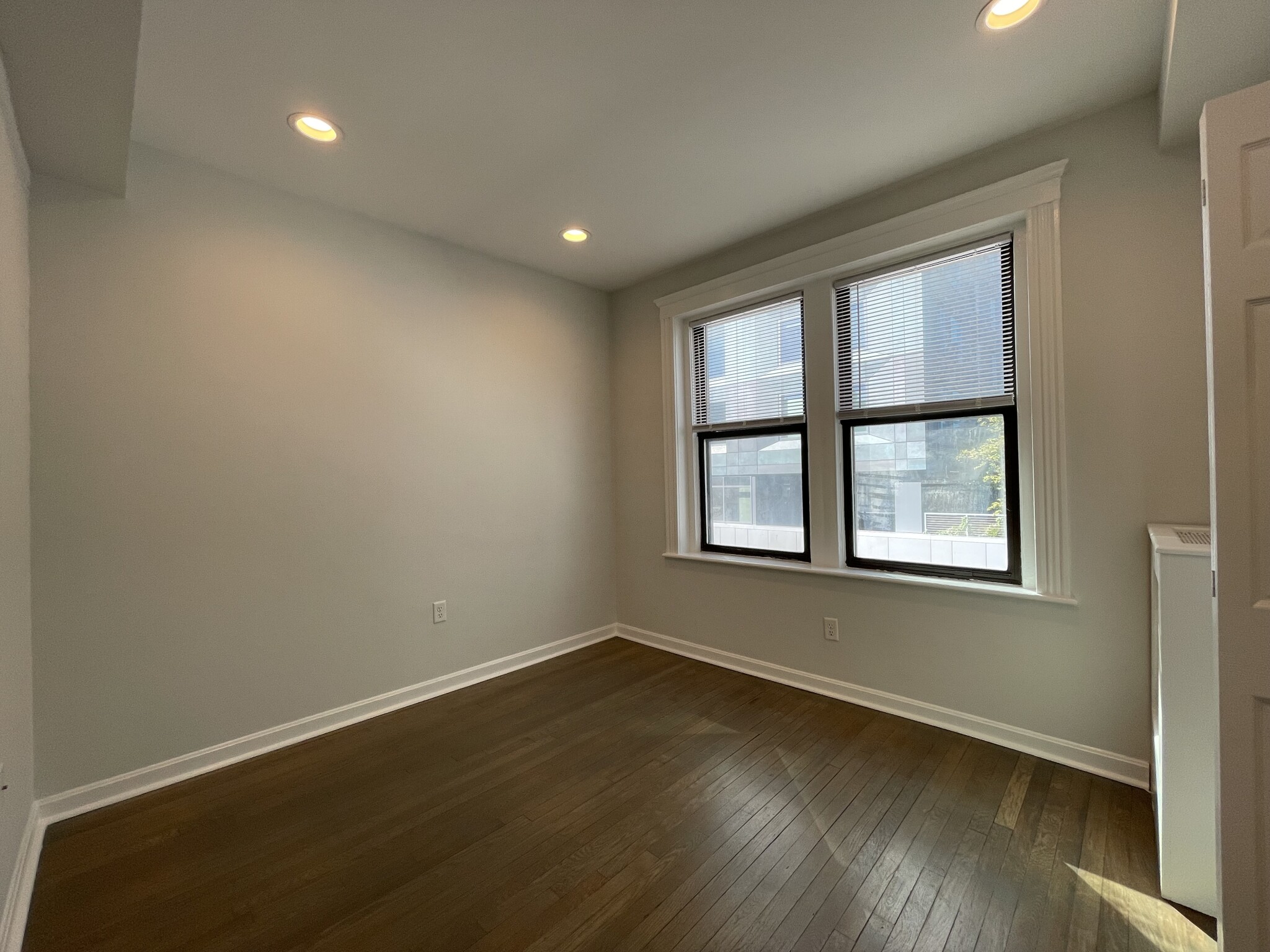 11 Peterborough St, Fenway