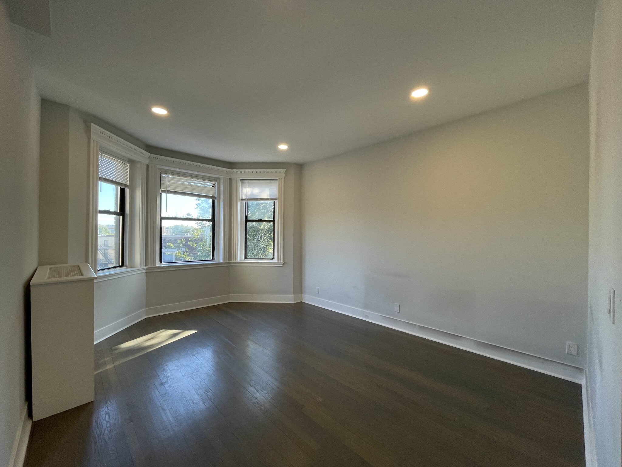 11 Queensberry St, Fenway