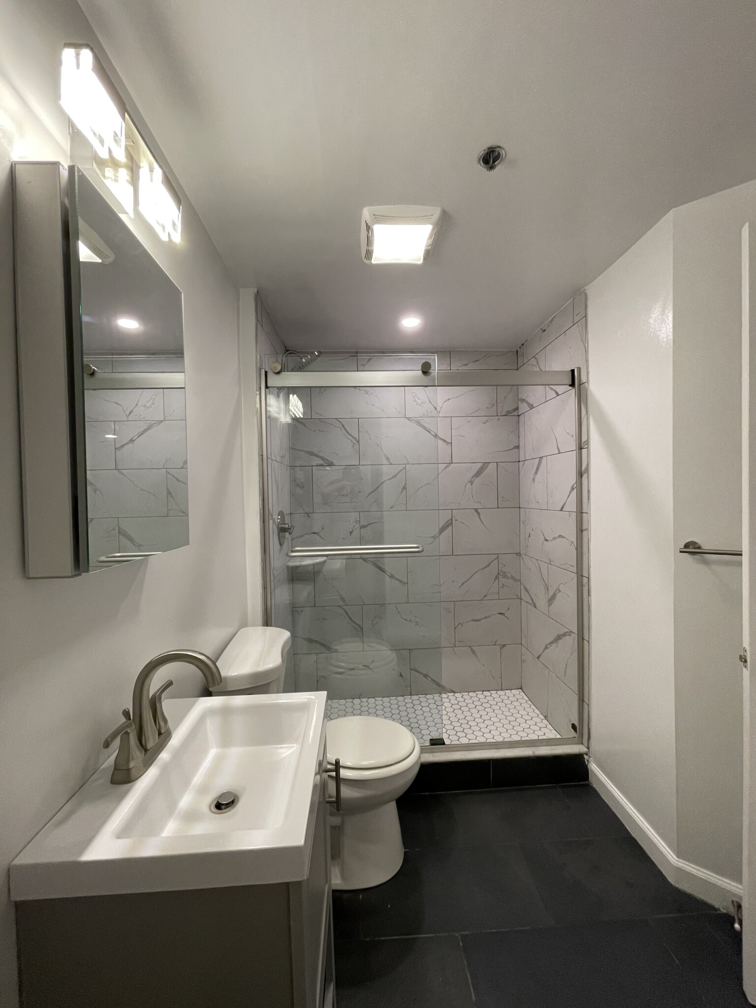 20 Queensberry St, Fenway