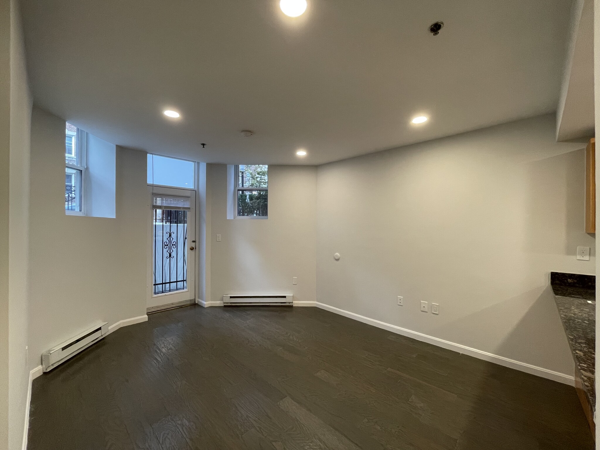 20 Queensberry St, Fenway