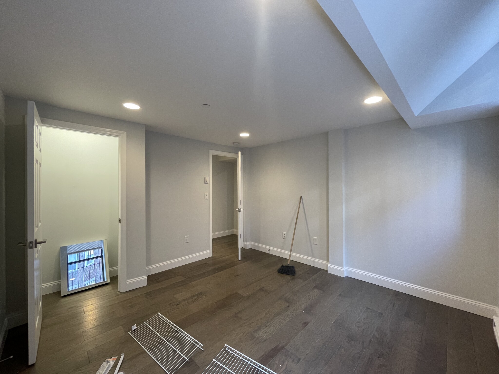 107 Queensberry St, Fenway