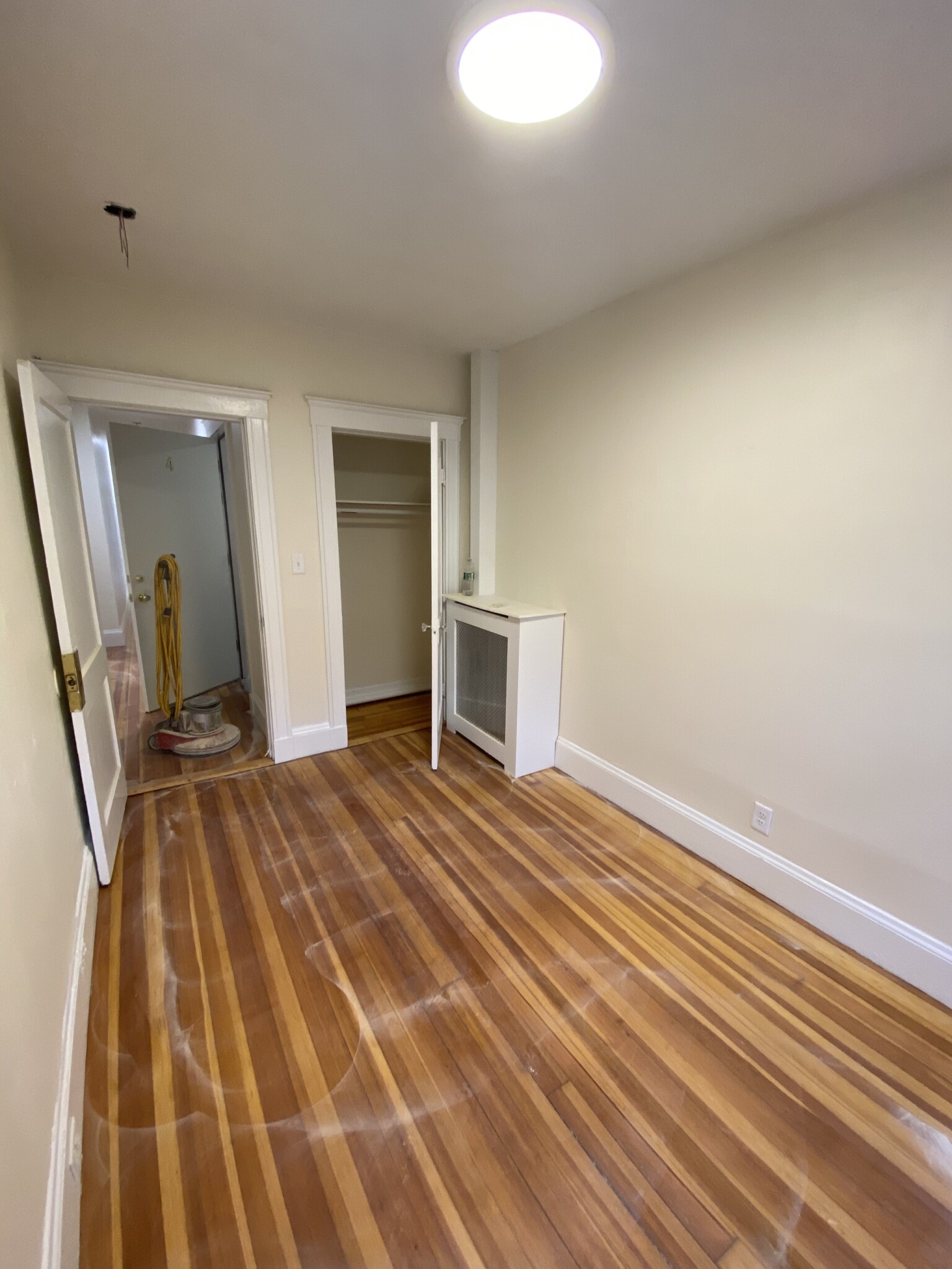 6 Barrows St, Allston