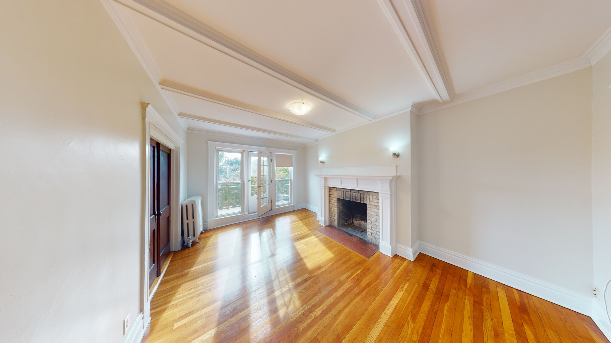 55 Strathmore Rd, Brighton