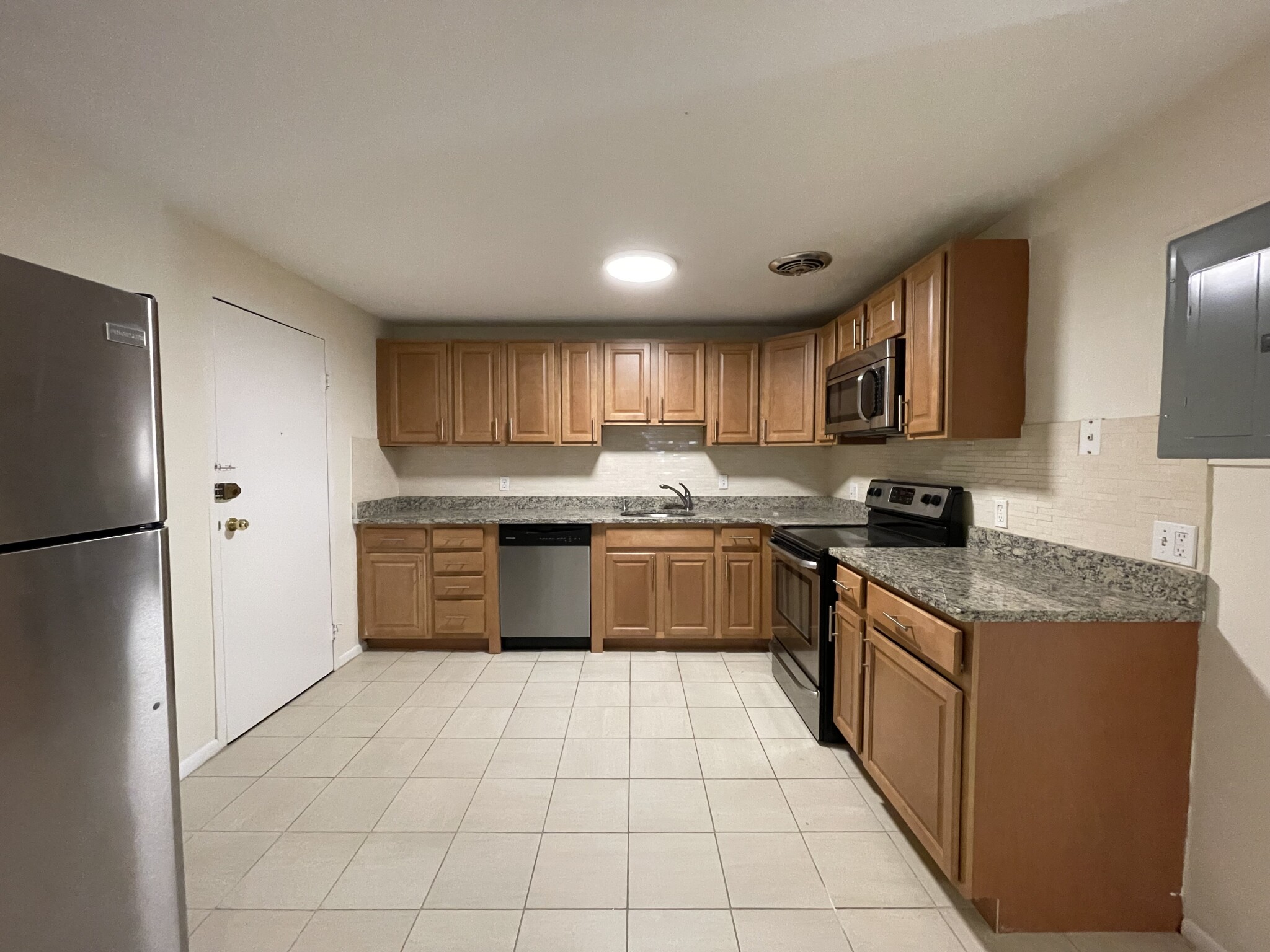 110 Babcock St, Coolidge Corner