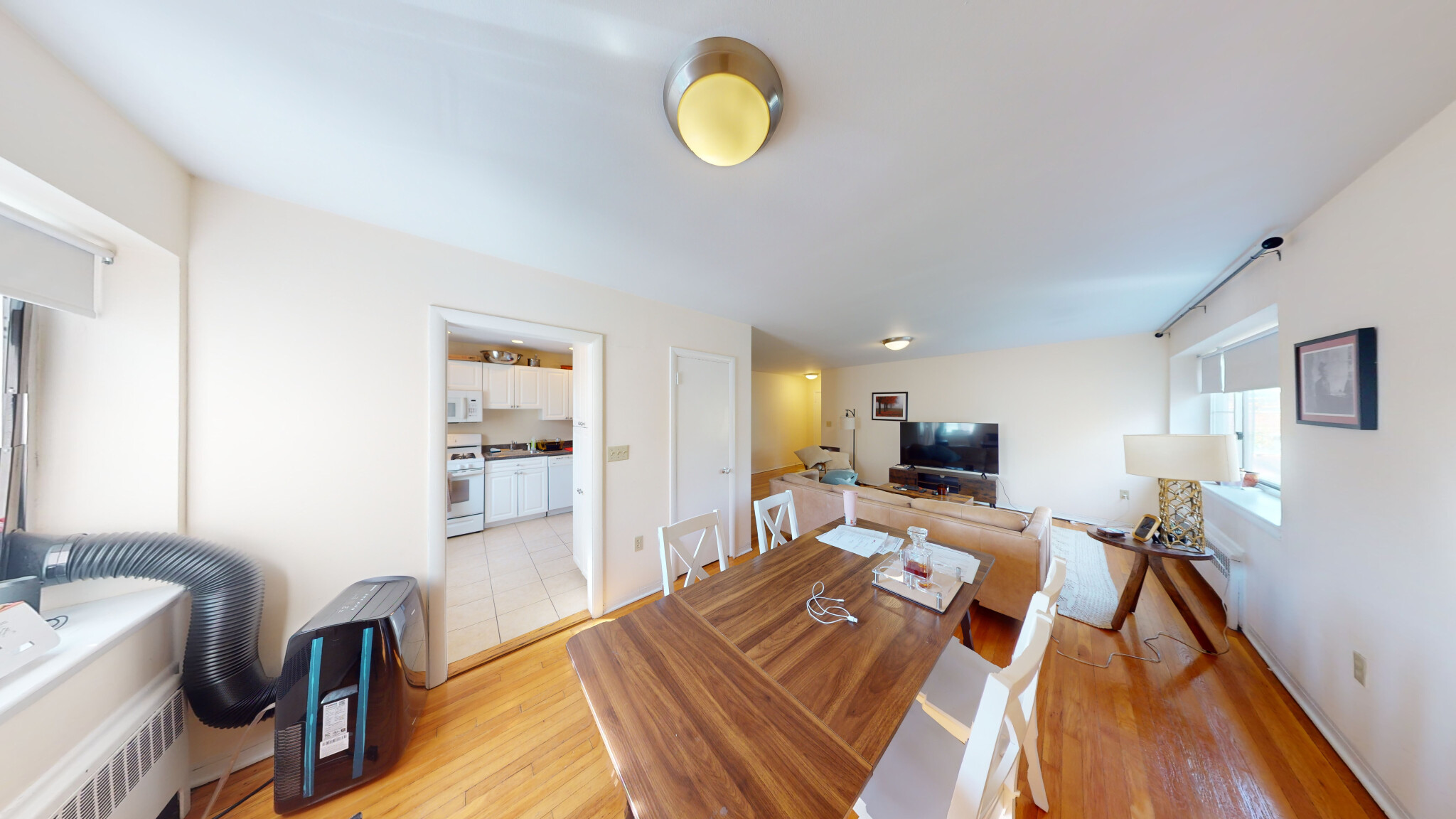 47 Green St, North Brookline