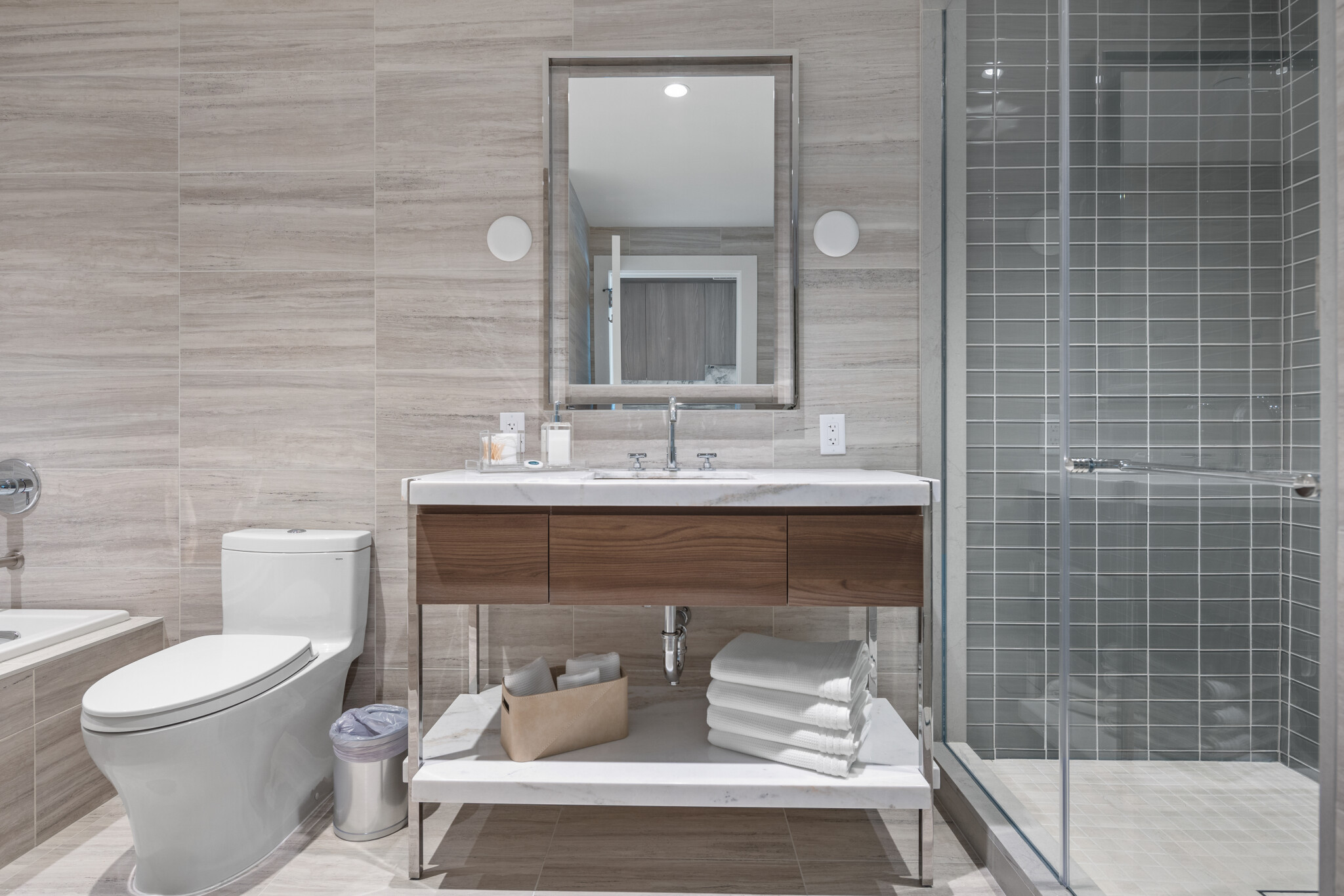 430 Stuart St, Back Bay