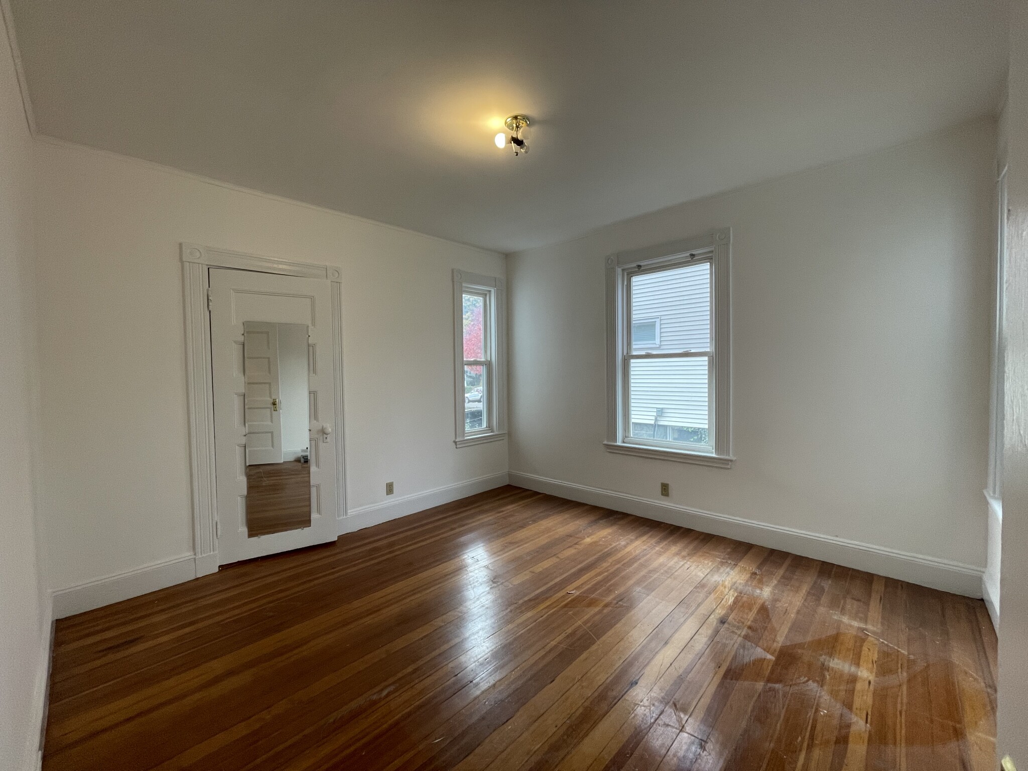 31 Ainsworth St, Roslindale