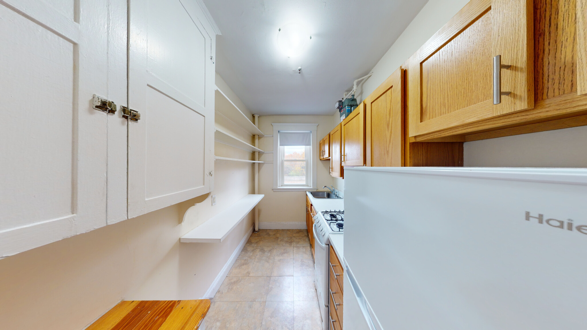 1940 Commonwealth Ave, Brighton