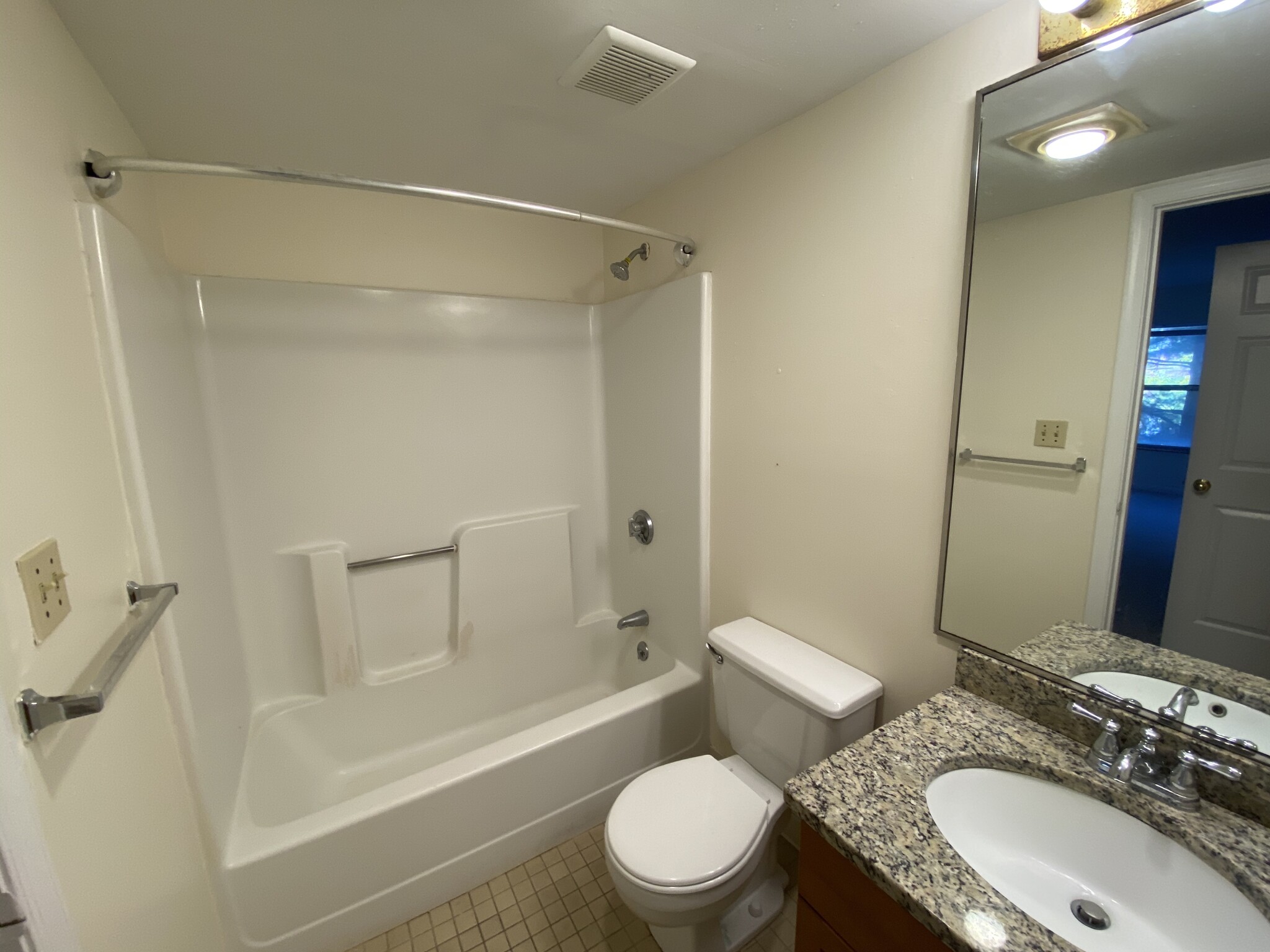 345 Franklin St, Riverside