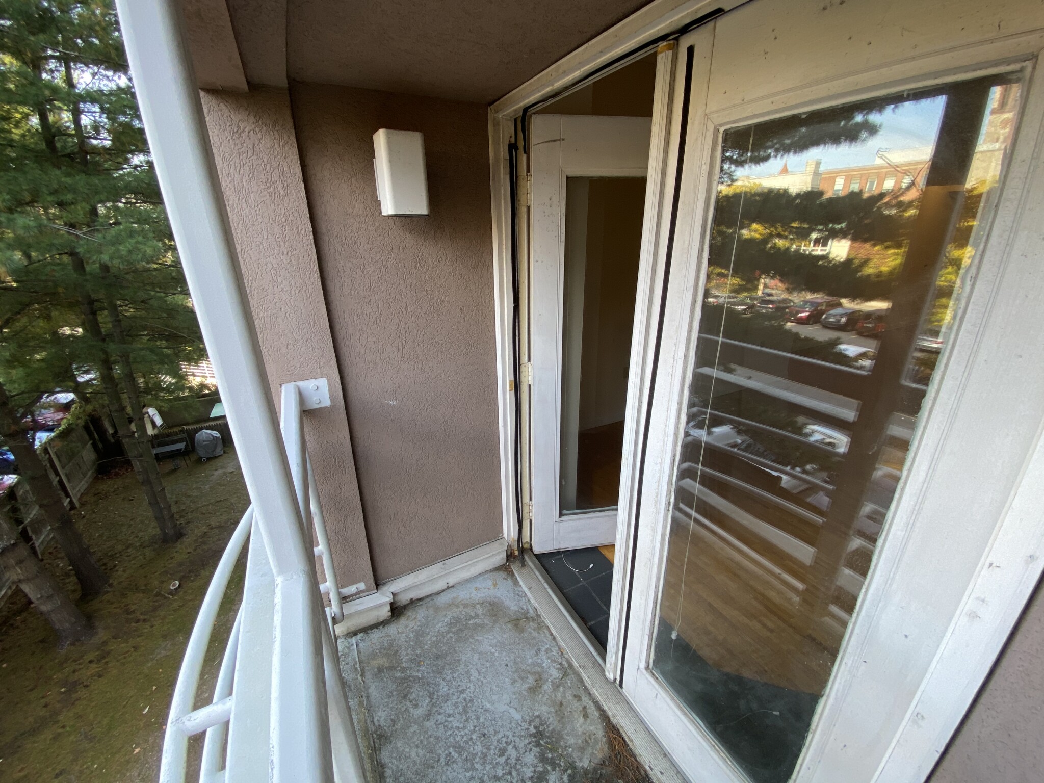 345 Franklin St, Riverside